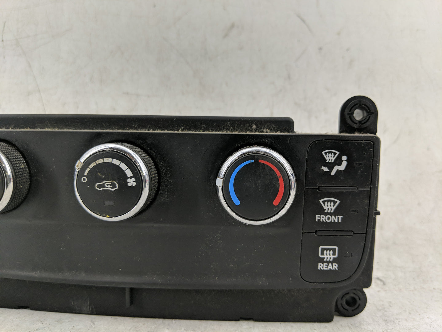 2013 Dodge Caravan Climate Control Module Temperature AC/Heater Replacement P/N:P55111249AF Fits OEM Used Auto Parts - Oemus