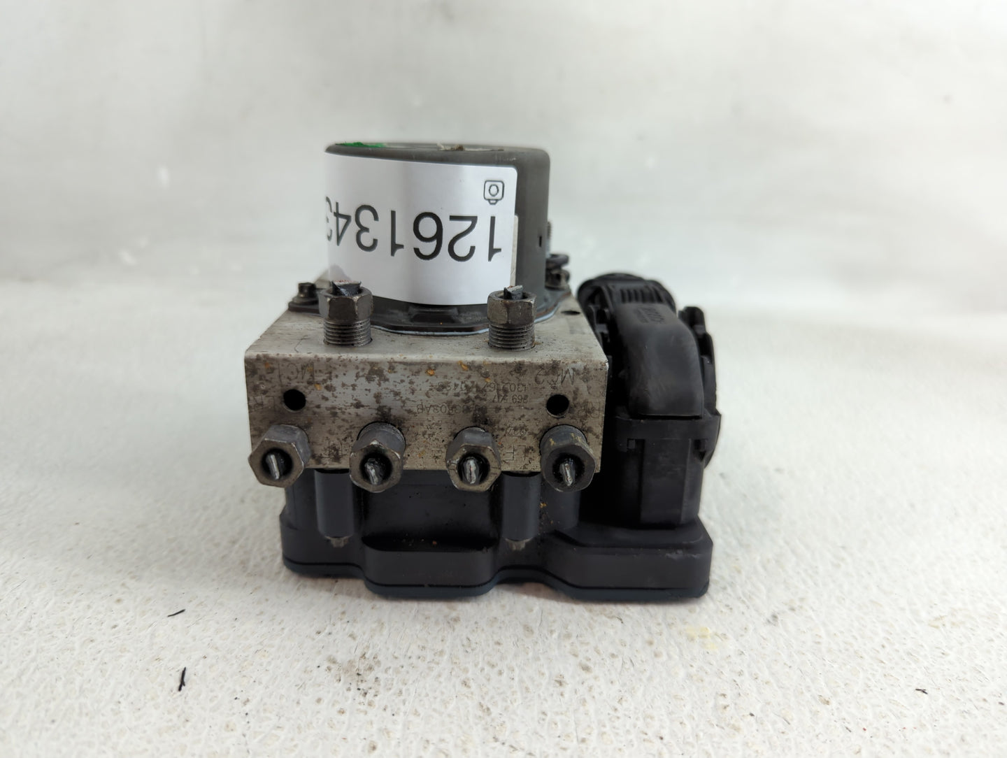 2013 Dodge Caravan ABS Pump Control Module Replacement P/N:68183803AB Fits OEM Used Auto Parts - Oemusedautoparts1.com