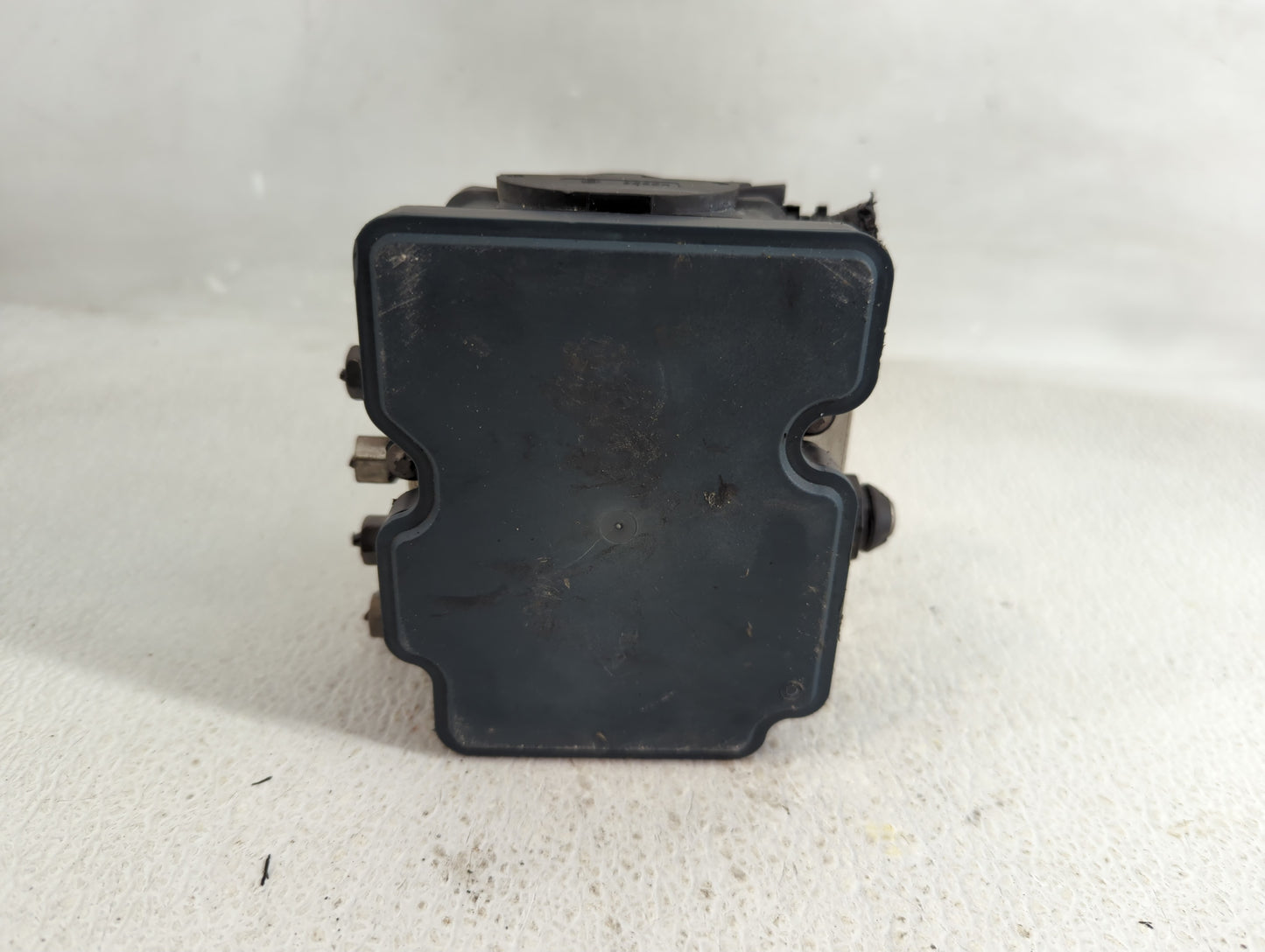 2013 Dodge Caravan ABS Pump Control Module Replacement P/N:68183803AB Fits OEM Used Auto Parts - Oemusedautoparts1.com