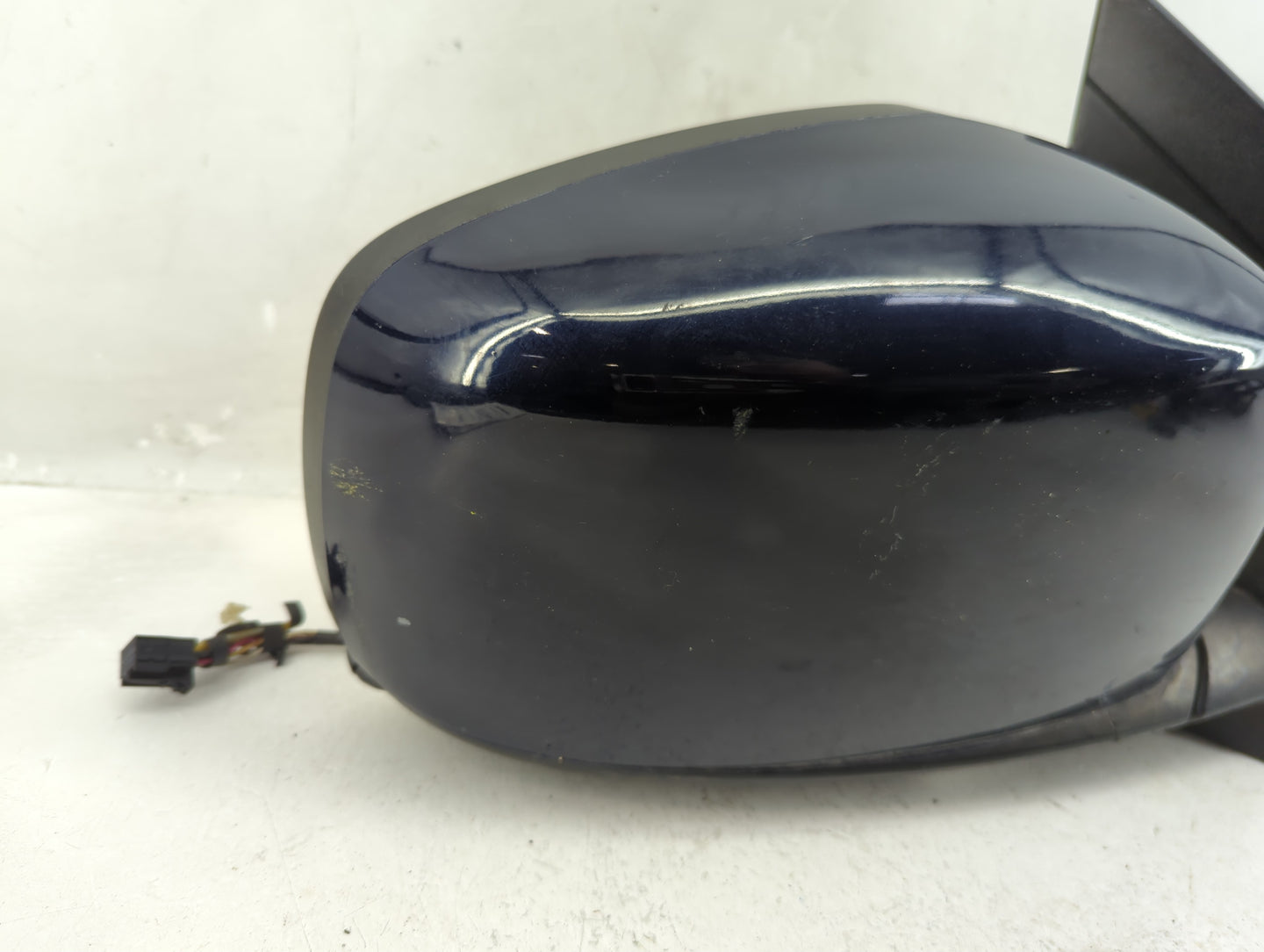 2013 Dodge Caravan Passenger Side View Mirror - Right Door Mirror OEM Used - Oemusedautoparts1.com