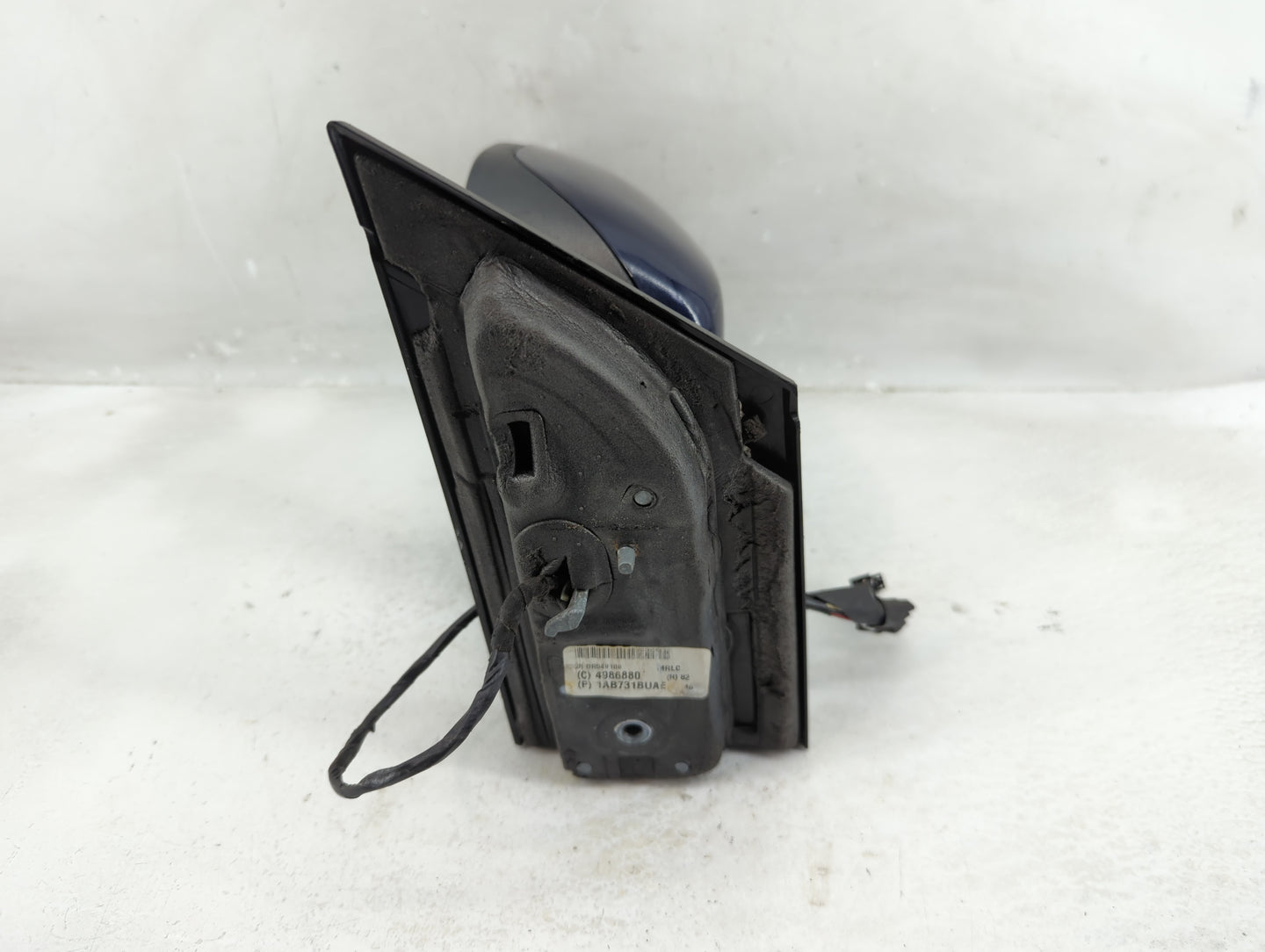 2013 Dodge Caravan Driver Side View Mirror - Left Door Mirror OEM Used - Oemusedautoparts1.com