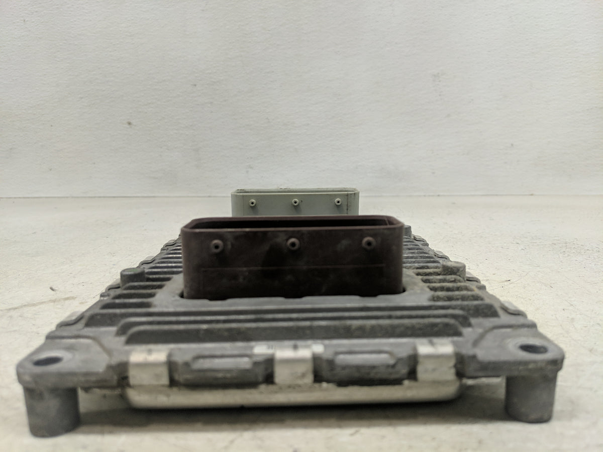 2013 Dodge Caravan PCM Engine Control Computer ECU ECM PCU OEM P/N:05150724AC OEM Used Auto Parts - Oemusedautoparts1.com
