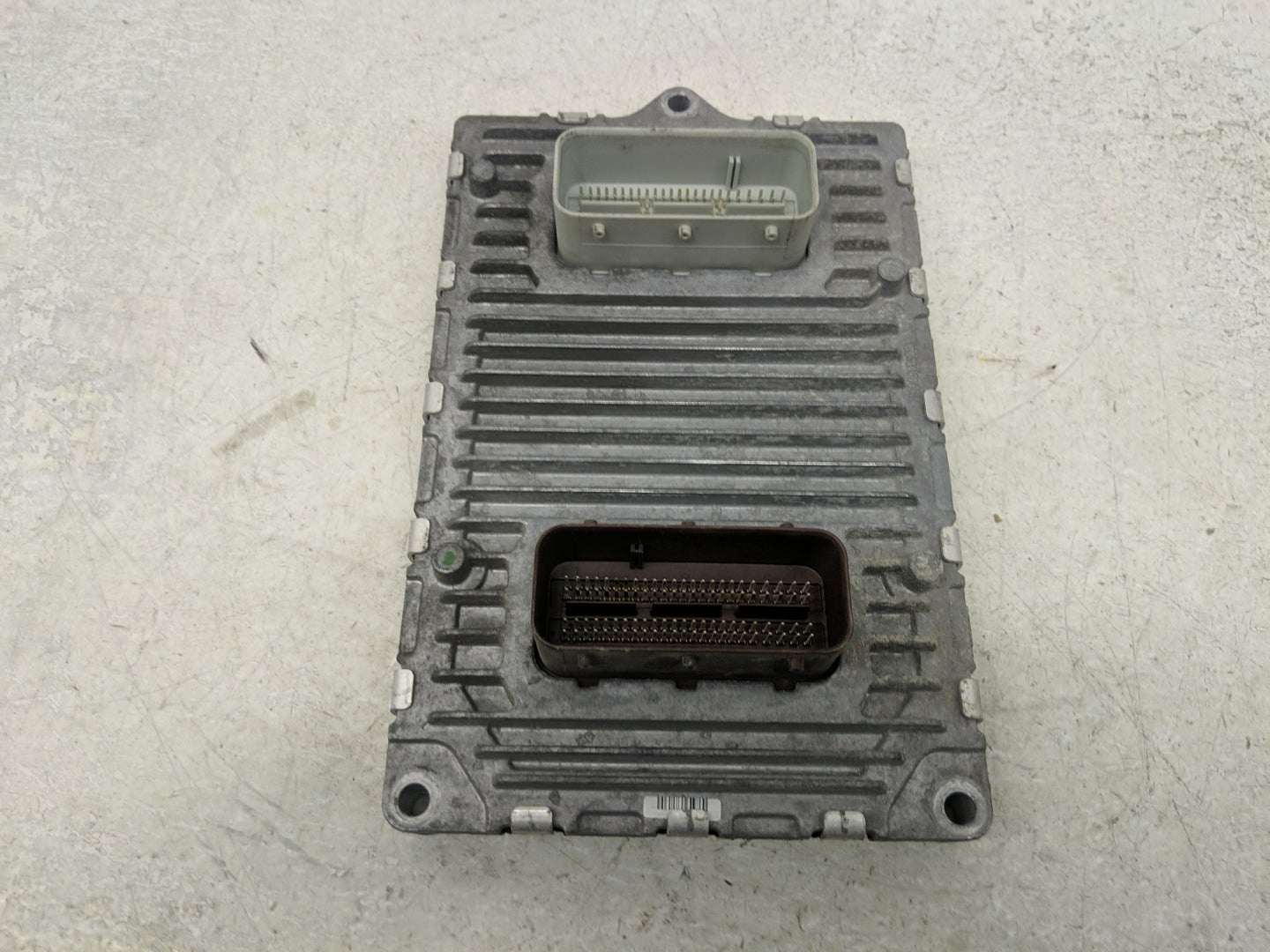 2013 Dodge Caravan PCM Engine Control Computer ECU ECM PCU OEM P/N:05150724AC Fits OEM Used Auto Parts - Oemusedautoparts1.c