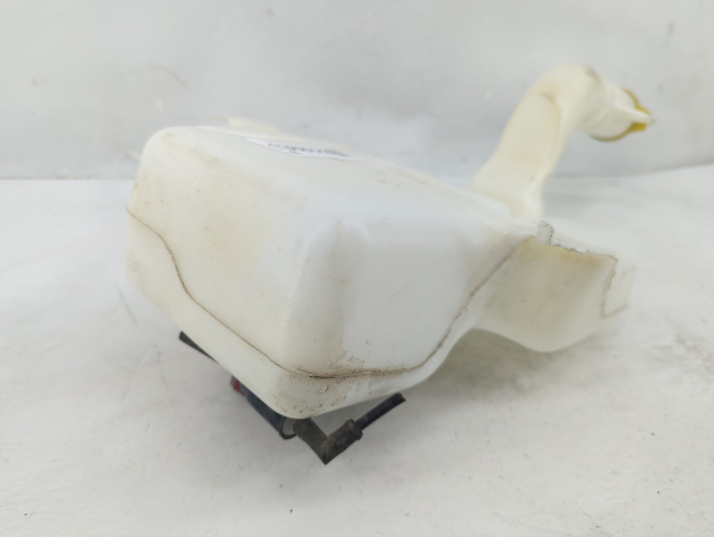 Dodge Caravan Windshield Washer Fluid Reservoir Bottle Oem - Oemusedautoparts1.com