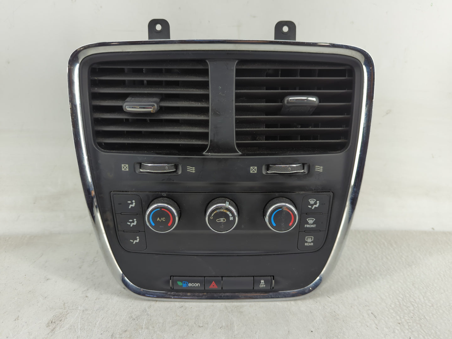 2013 Dodge Caravan Climate Control Module Temperature AC/Heater Replacement P/N:P68260539AB Fits OEM Used Auto Parts - Oemus