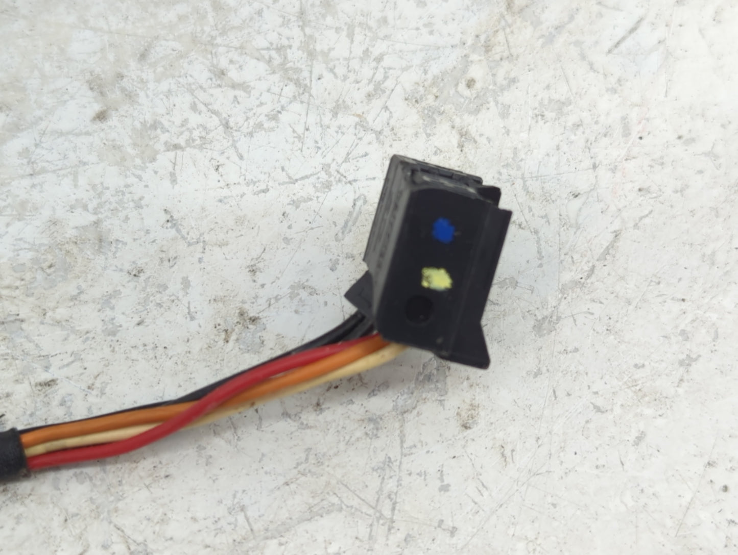 2013 Dodge Caravan Passenger Side View Mirror - Right Door Mirror OEM Used - Oemusedautoparts1.com