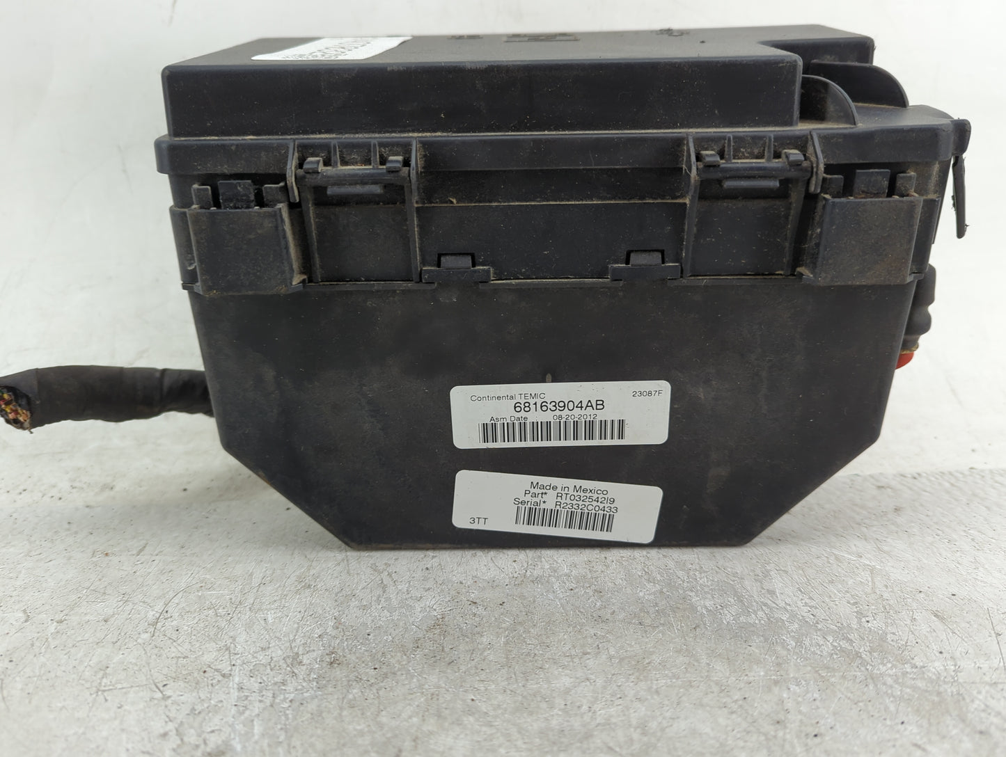 Dodge Caravan Fusebox Fuse Box Relay Module Tipm 68163904ab - Oemusedautoparts1.com