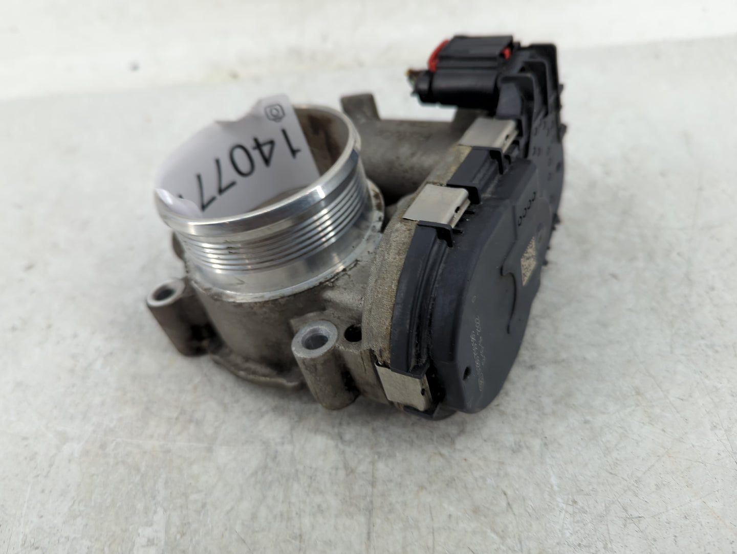 2013 Dodge Caravan Throttle Body P/N:0280750585 Fits Fits 2011 2012 2014 2015 2016 2017 2018 2019 2020 2021 2022 OEM Used Au