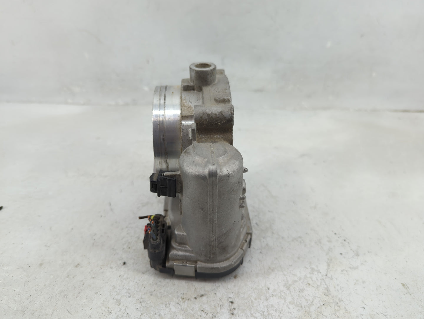 2013 Dodge Caravan Throttle Body P/N:0 280 750 570 05184349AC Fits Fits 2011 2012 2014 2015 2016 2017 2018 2019 2020 2021 20