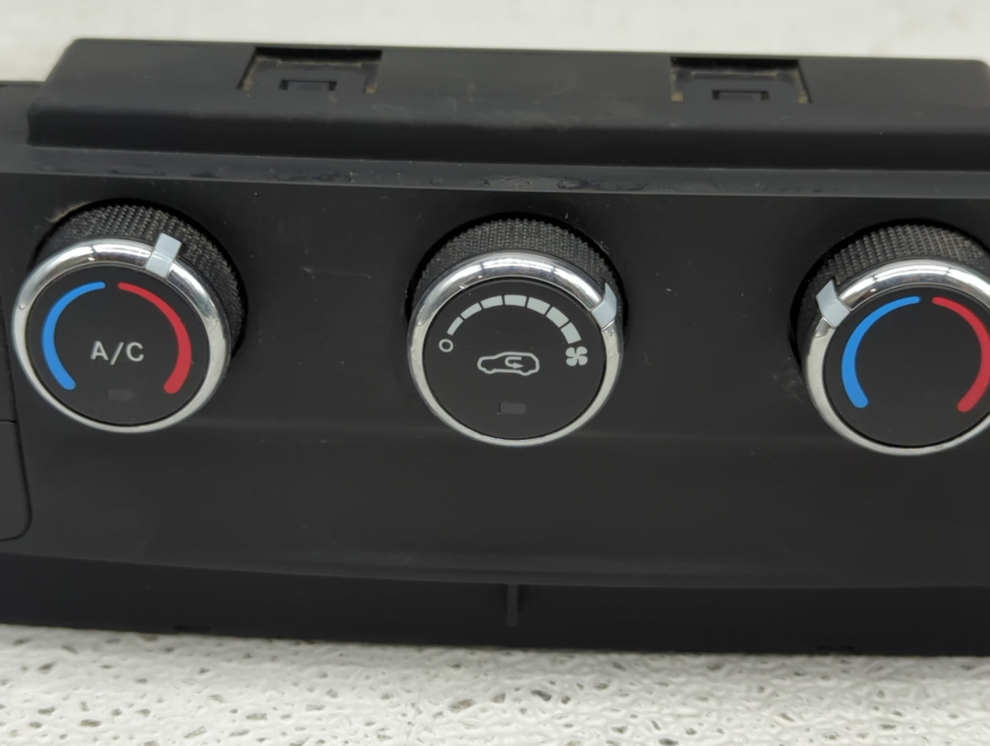 2013 Dodge Caravan Climate Control Module Temperature AC/Heater Replacement P/N:P55111249AF Fits OEM Used Auto Parts - Oemus