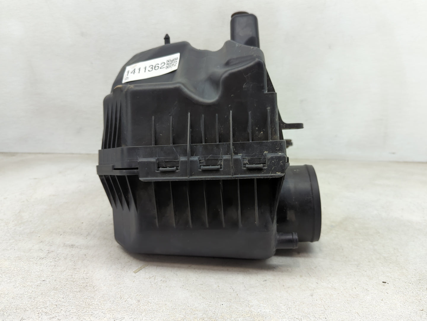 Dodge Caravan Air Cleaner Intake-duct Hose Tube - Oemusedautoparts1.com