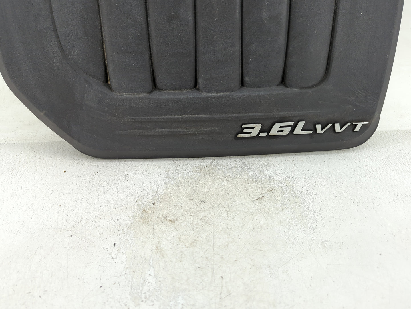 2013 Dodge Caravan Engine Cover - Oemusedautoparts1.com