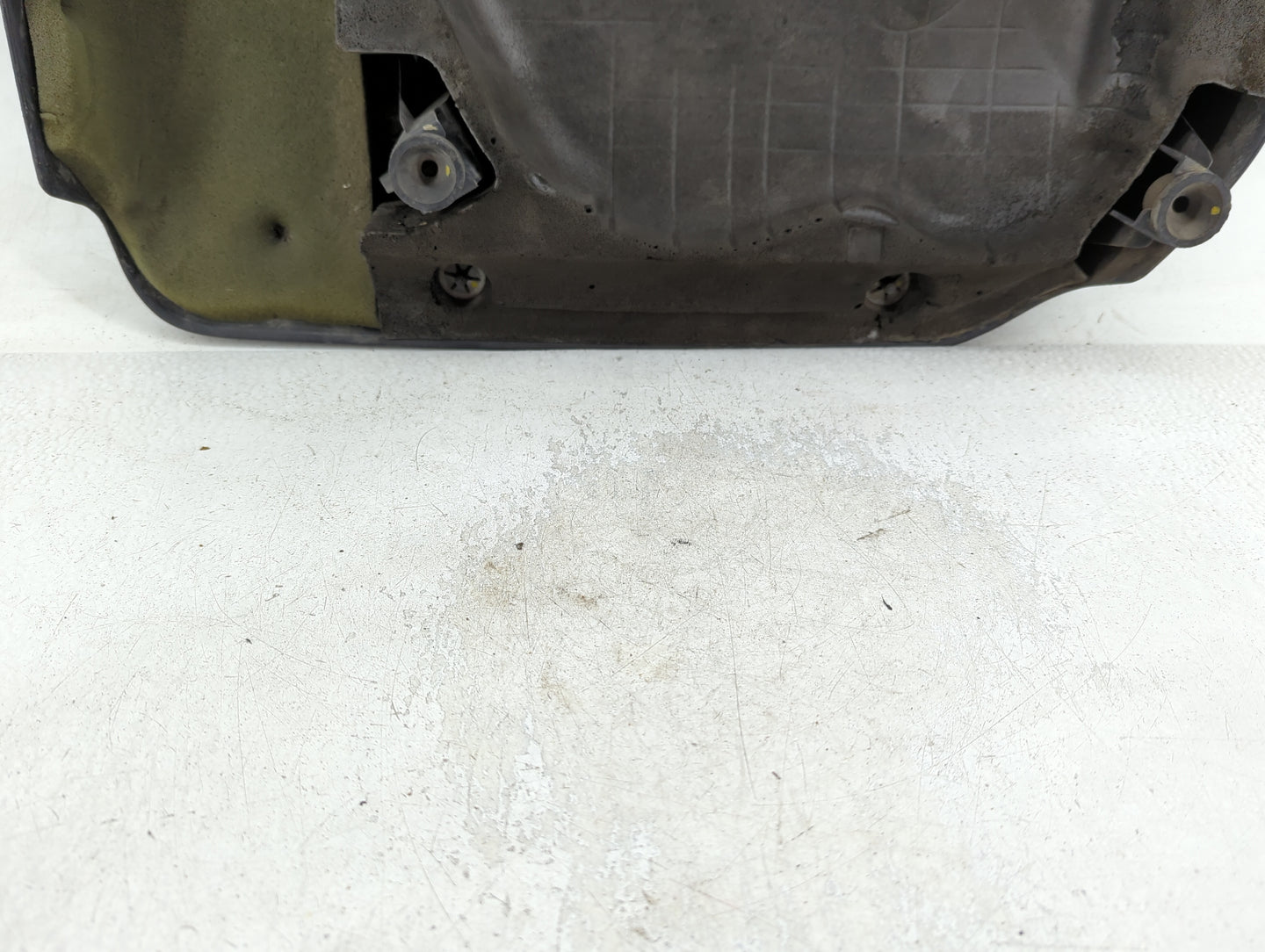 2013 Dodge Caravan Engine Cover - Oemusedautoparts1.com