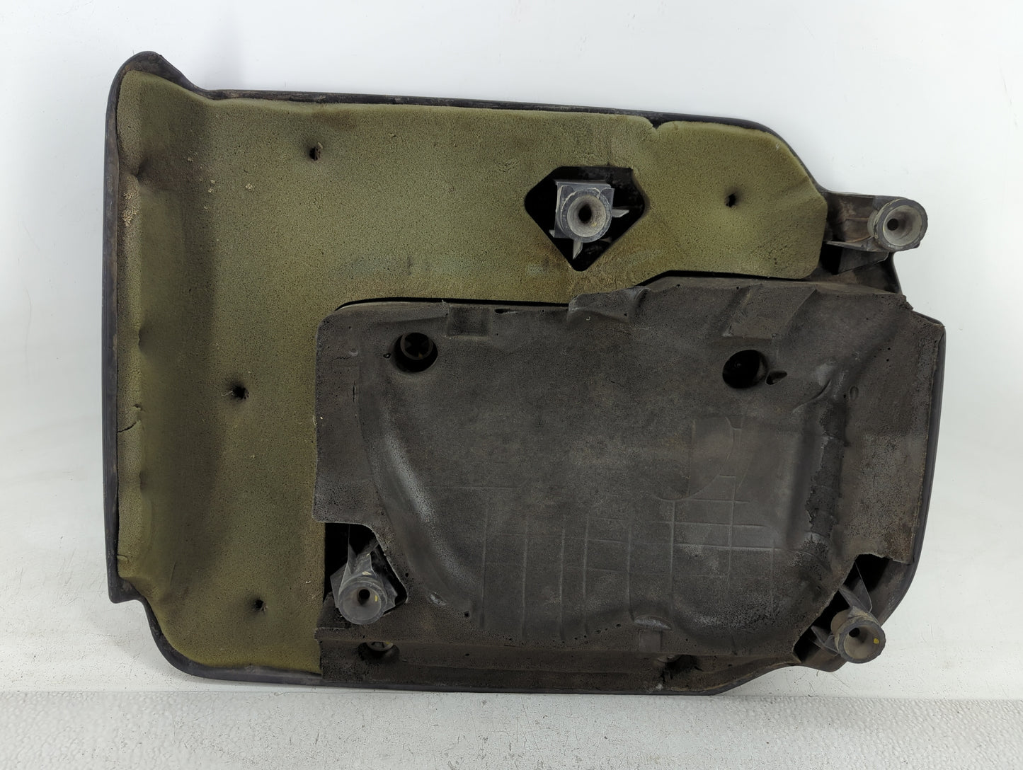 2013 Dodge Caravan Engine Cover - Oemusedautoparts1.com
