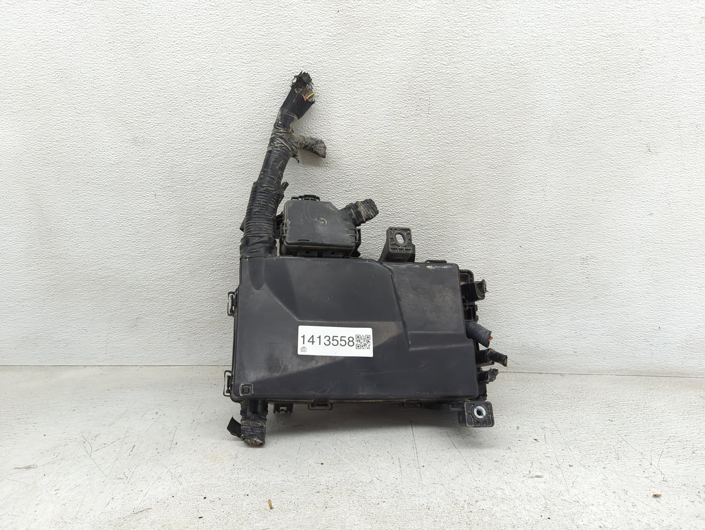 Dodge Caravan Multifunction Control Module - Oemusedautoparts1.com