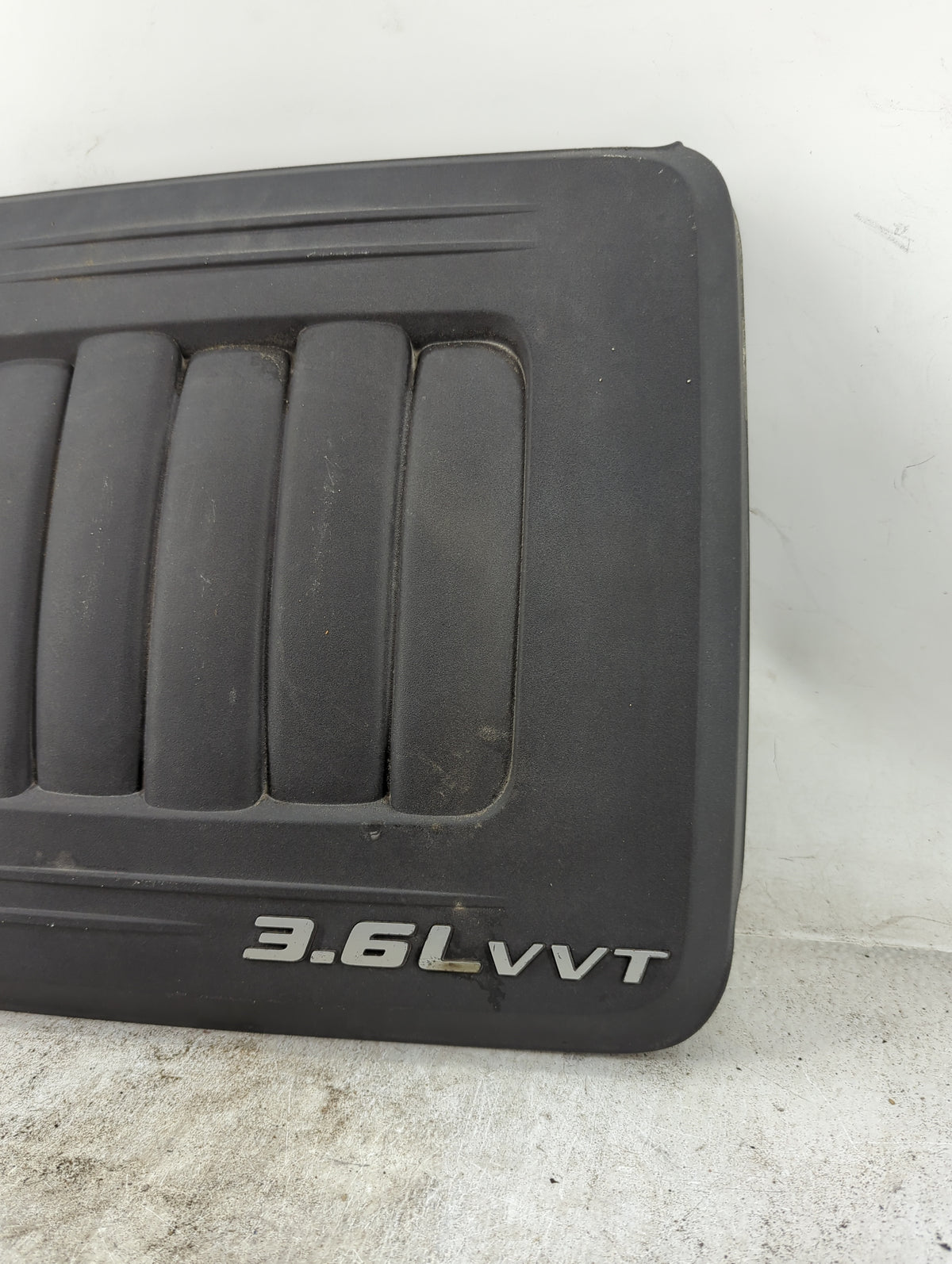 2013 Dodge Caravan Engine Cover 1430106 - Oemusedautoparts1.com