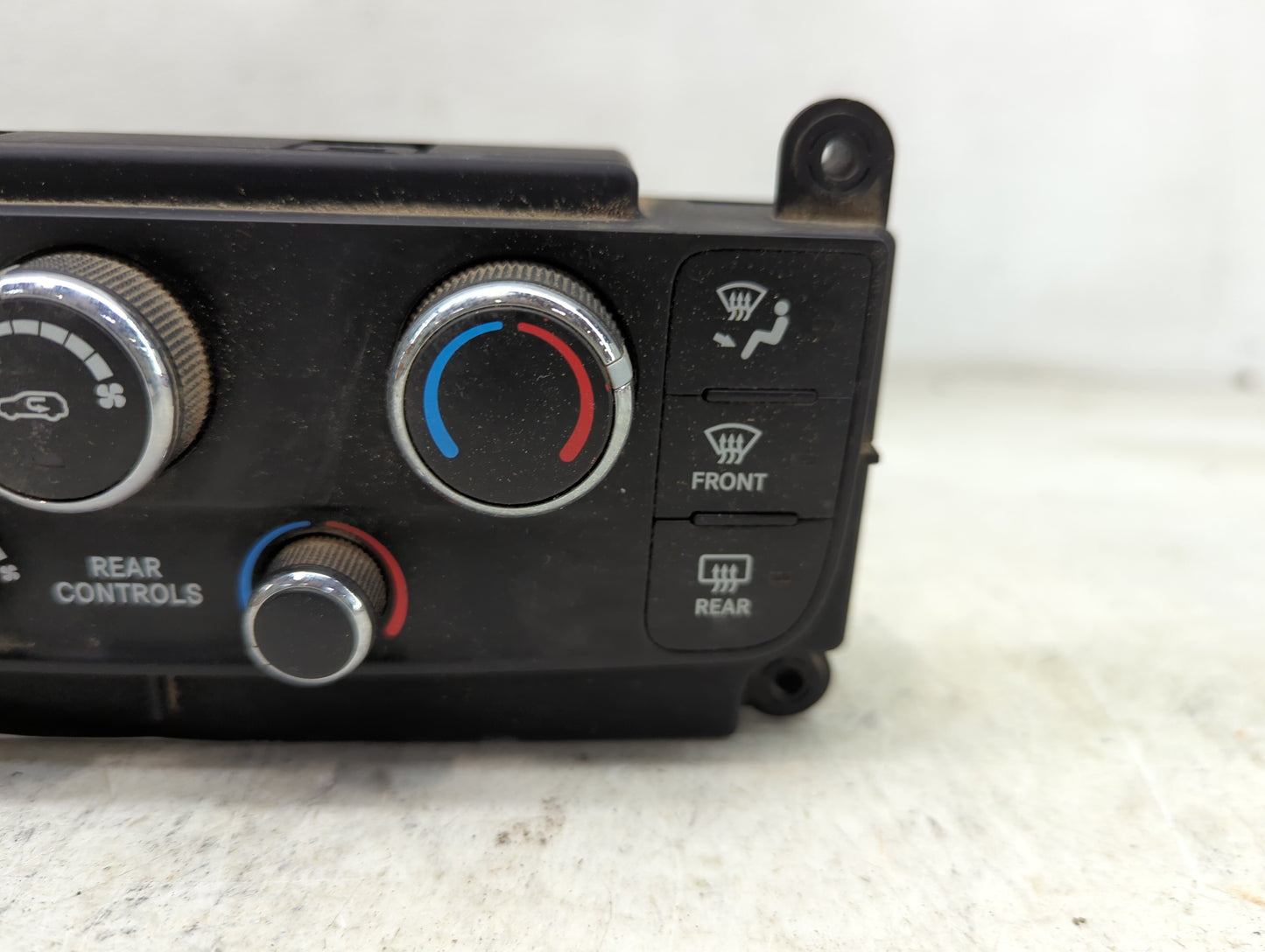 2013 Dodge Caravan Climate Control Module Temperature AC/Heater Replacement P/N:P55111240AF Fits OEM Used Auto Parts - Oemus