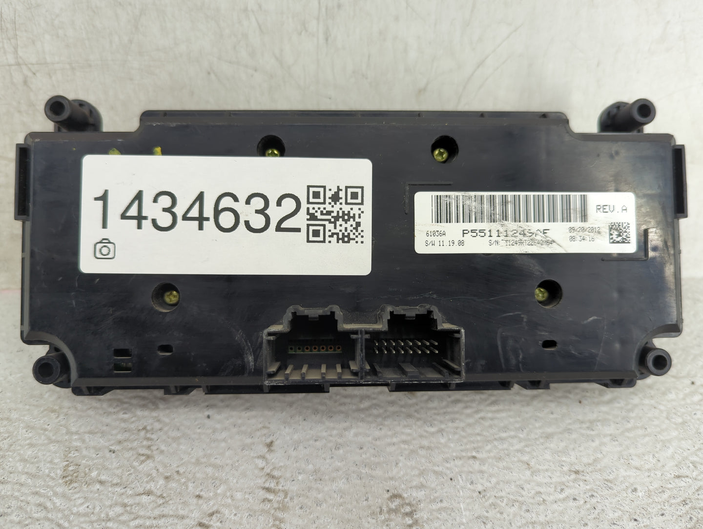 2013 Dodge Caravan Climate Control Module Temperature AC/Heater Replacement P/N:P55111249AF Fits OEM Used Auto Parts - Oemus