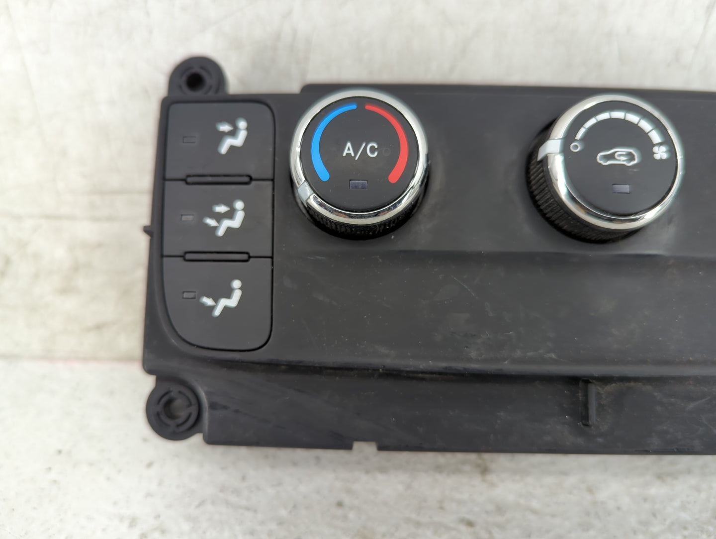 2013 Dodge Caravan Climate Control Module Temperature AC/Heater Replacement P/N:P55111249AF Fits OEM Used Auto Parts - Oemus
