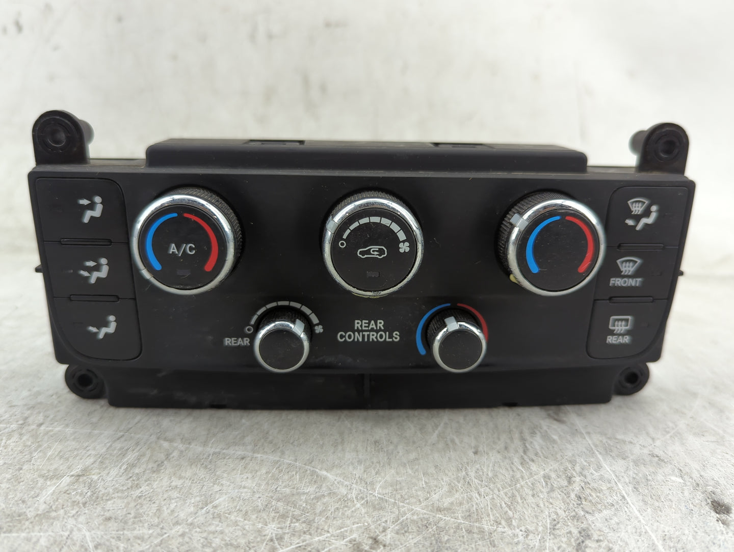 2013 Dodge Caravan Climate Control Module Temperature AC/Heater Replacement P/N:P55111240AF Fits OEM Used Auto Parts - Oemus