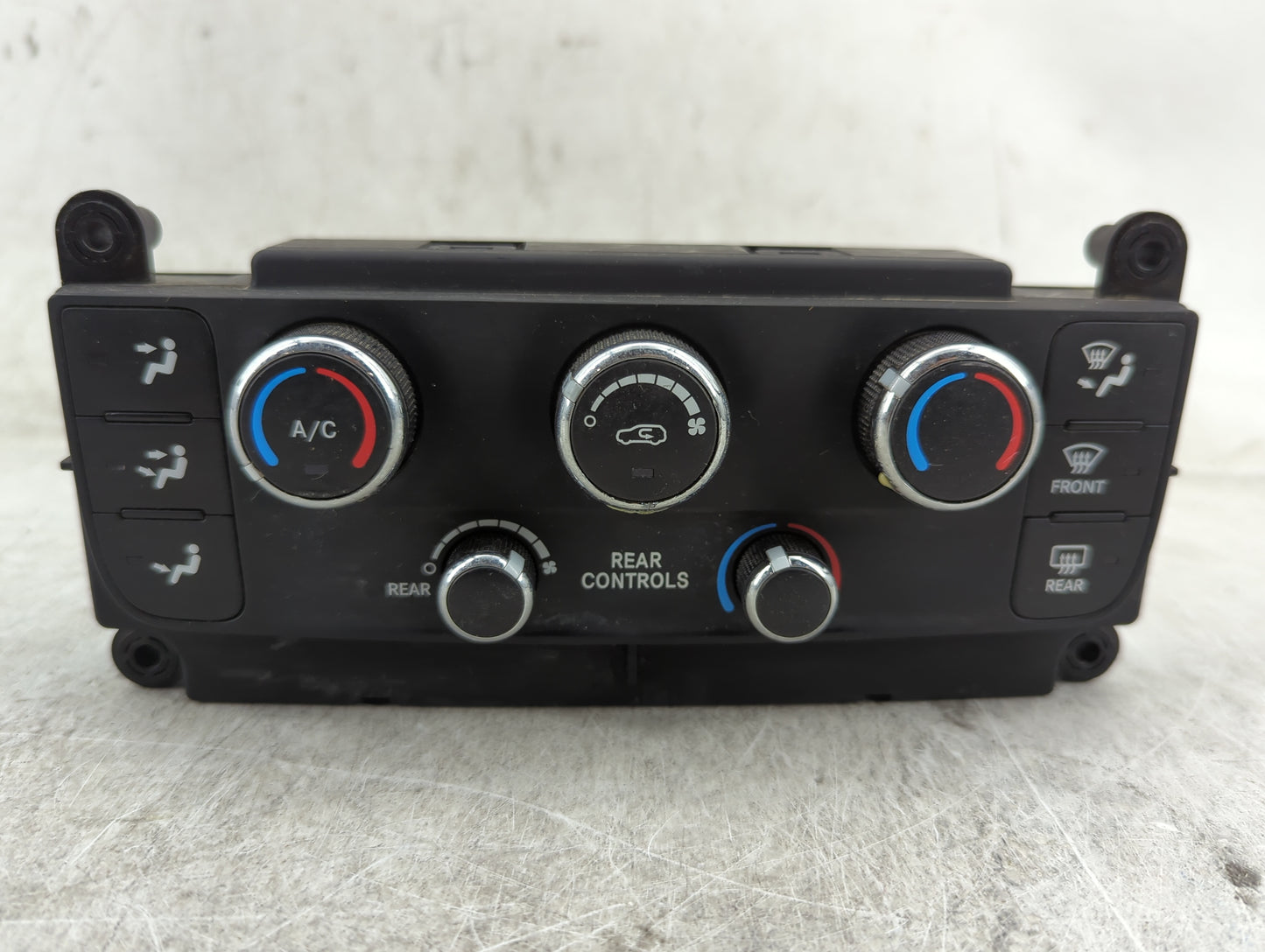 2013 Dodge Caravan Climate Control Module Temperature AC/Heater Replacement P/N:P55111240AF Fits OEM Used Auto Parts - Oemus