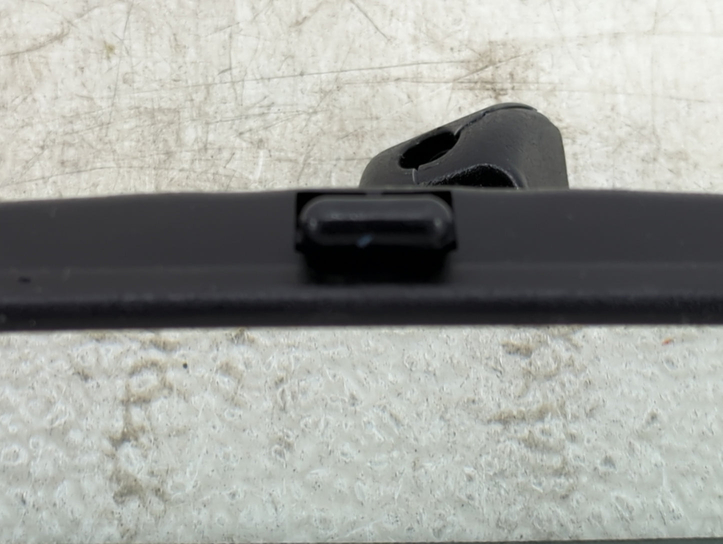 2013 Dodge Caravan Interior Rear View Mirror Replacement OEM P/N:012143 A67356 Fits OEM Used Auto Parts - Oemusedautoparts1.