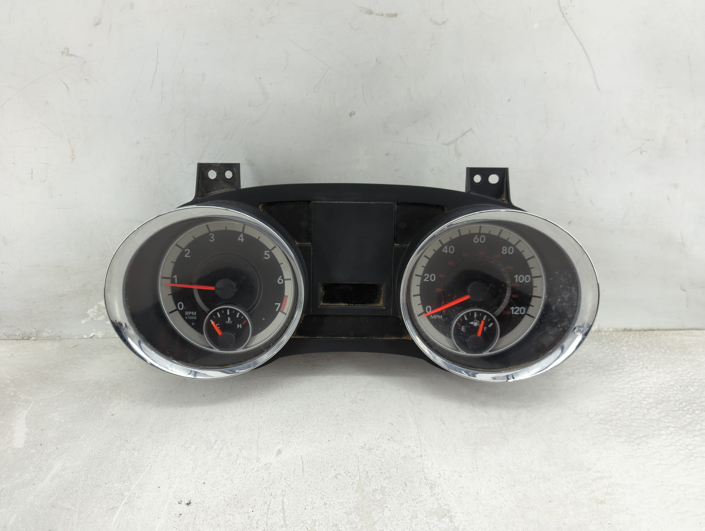 2013 Dodge Caravan Instrument Cluster Speedometer Gauges P/N:P05091633AA TJKQI053350400, A2C30085704 Fits OEM Used Auto Part