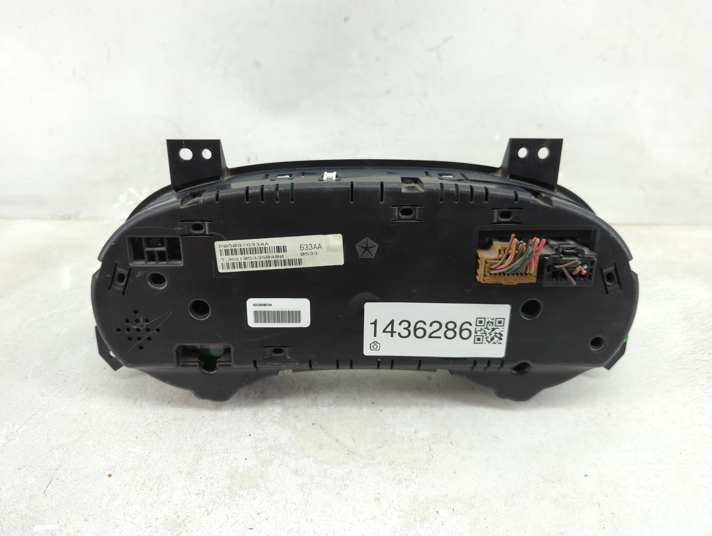 2013 Dodge Caravan Instrument Cluster Speedometer Gauges P/N:P05091633AA TJKQI053350400, A2C30085704 Fits OEM Used Auto Part