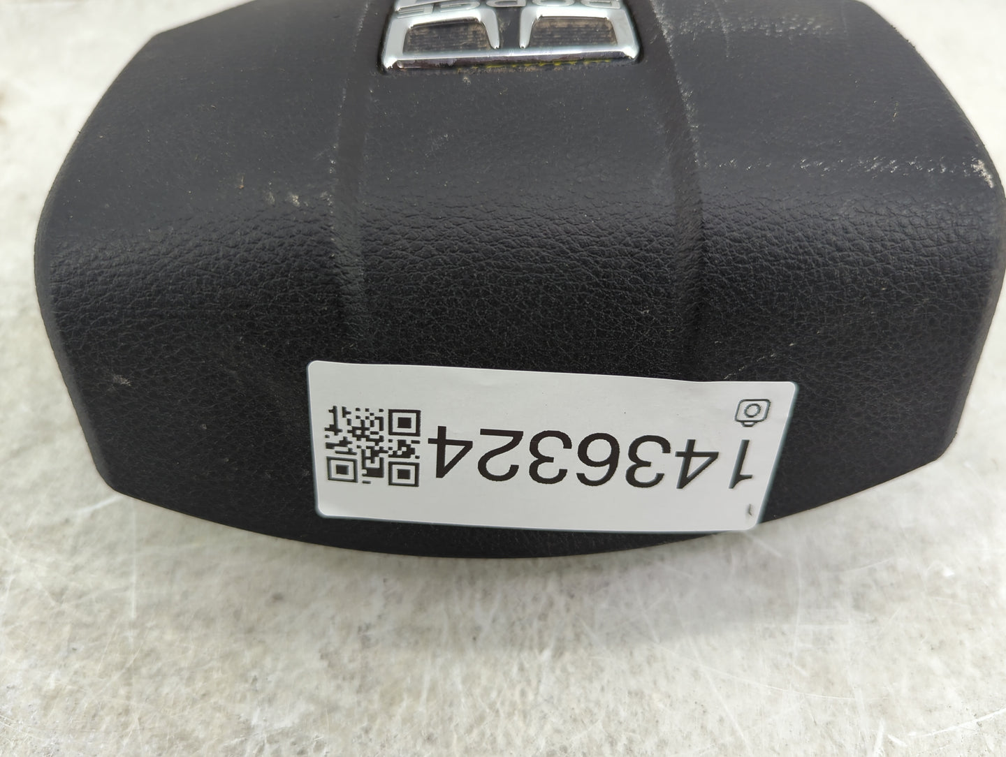 2013 Dodge Caravan Air Bag Driver Left Steering Wheel Mounted P/N:P71-1031 42-0757-J0 Fits OEM Used Auto Parts - Oemusedauto