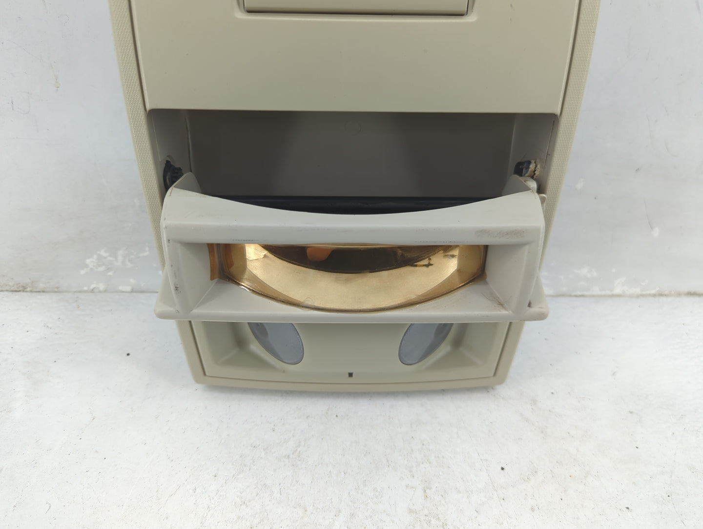 2013 Dodge Caravan Overhead Roof Console - Oemusedautoparts1.com