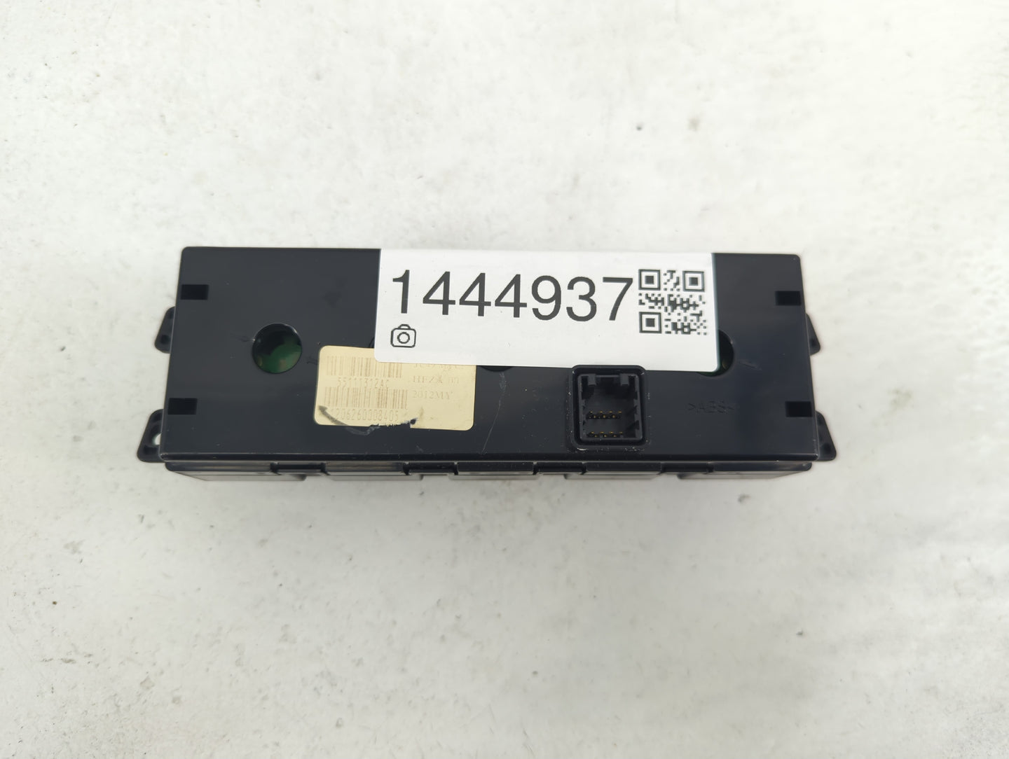 2013 Dodge Caravan Climate Control Module Temperature AC/Heater Replacement P/N:55111312AC Fits OEM Used Auto Parts - Oemuse