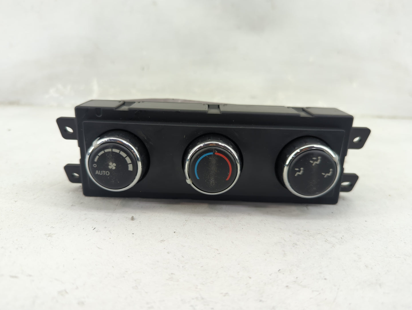 2013 Dodge Caravan Climate Control Module Temperature AC/Heater Replacement P/N:55111313AC Fits OEM Used Auto Parts - Oemuse