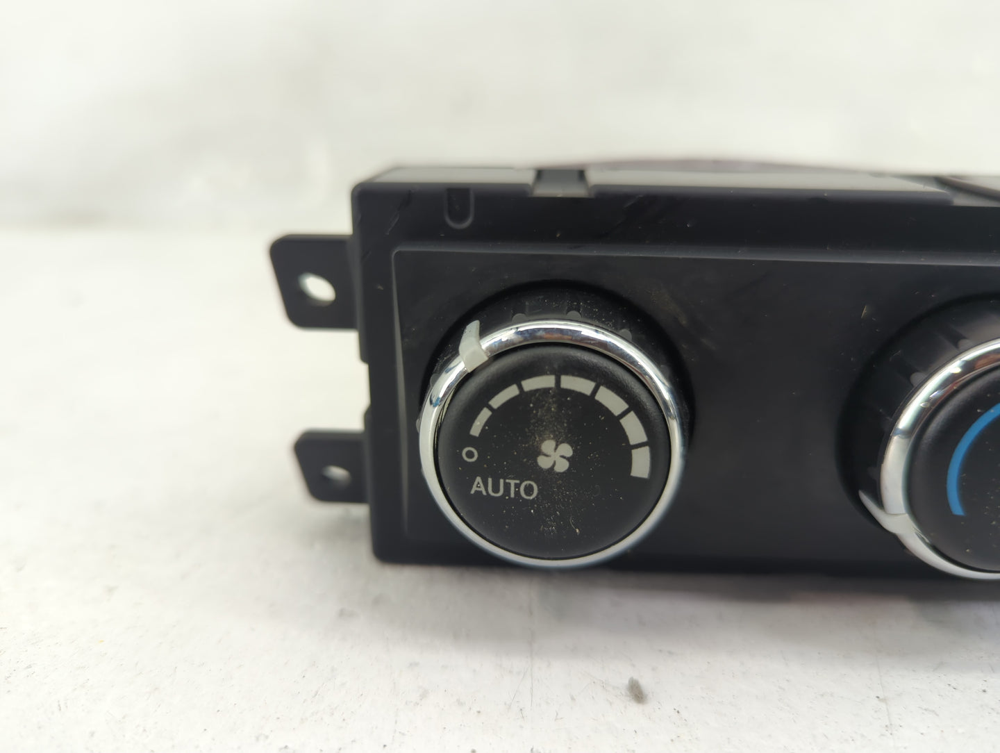 2013 Dodge Caravan Climate Control Module Temperature AC/Heater Replacement P/N:55111313AC Fits OEM Used Auto Parts - Oemuse