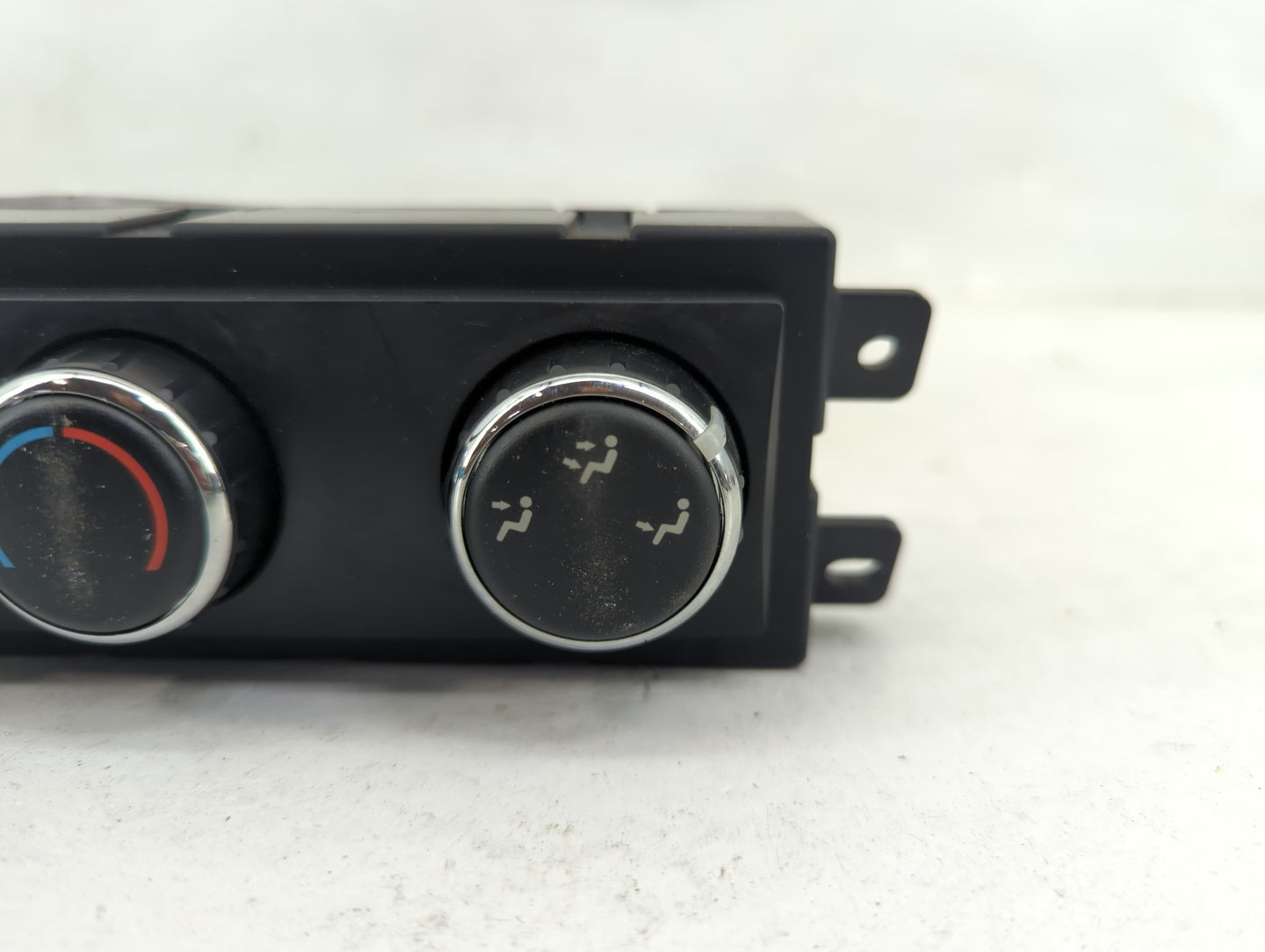 2013 Dodge Caravan Climate Control Module Temperature AC/Heater Replacement P/N:55111313AC Fits OEM Used Auto Parts - Oemuse