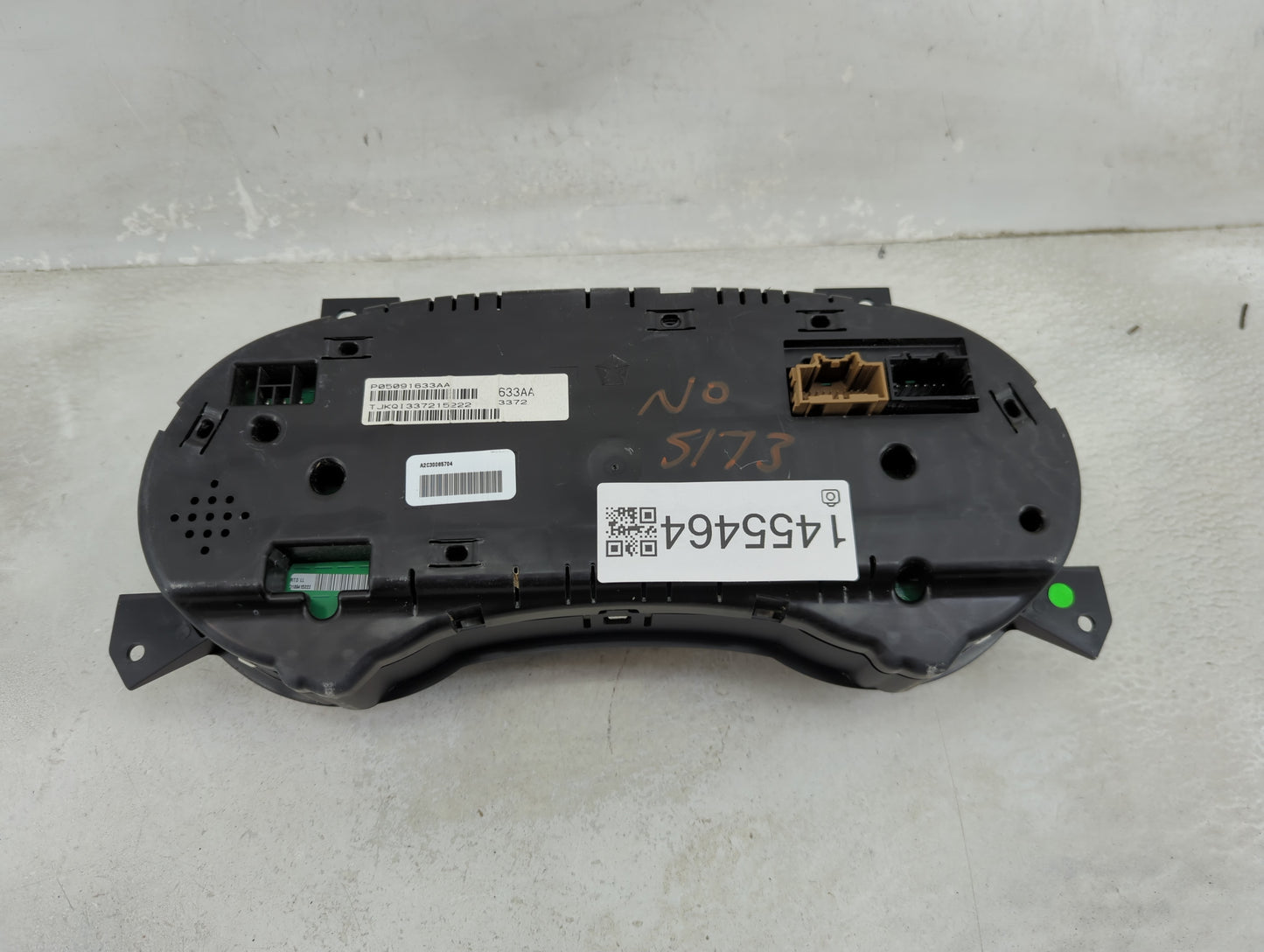 2013 Dodge Caravan Instrument Cluster Speedometer Gauges P/N:P05091633AA Miles: Fits OEM Used Auto Parts - Oemusedautoparts1