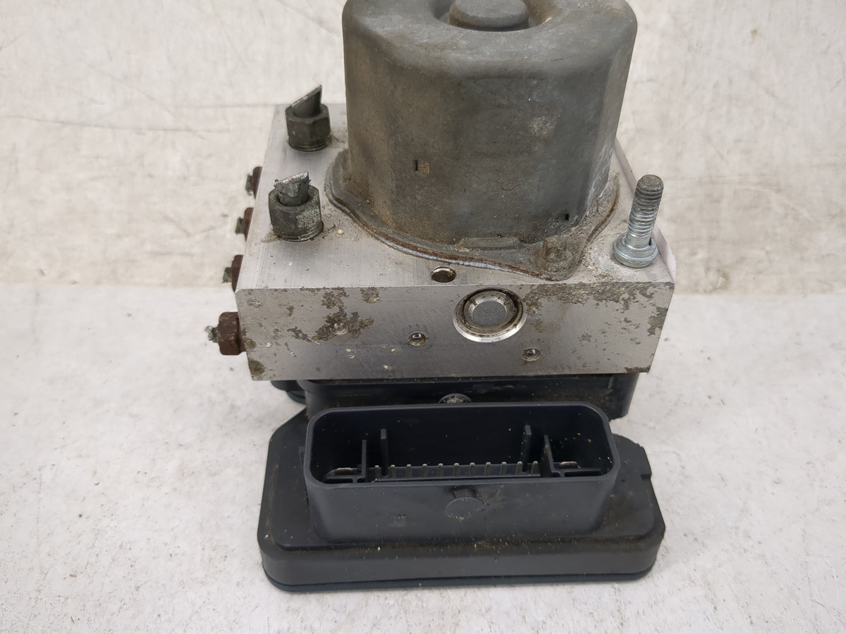 2013 Dodge Caravan Anti-Lock Brake ABS Pump Module Actuator OEM P/N:2265106455 0265956014, 0265239083 Fits OEM Used Auto Par