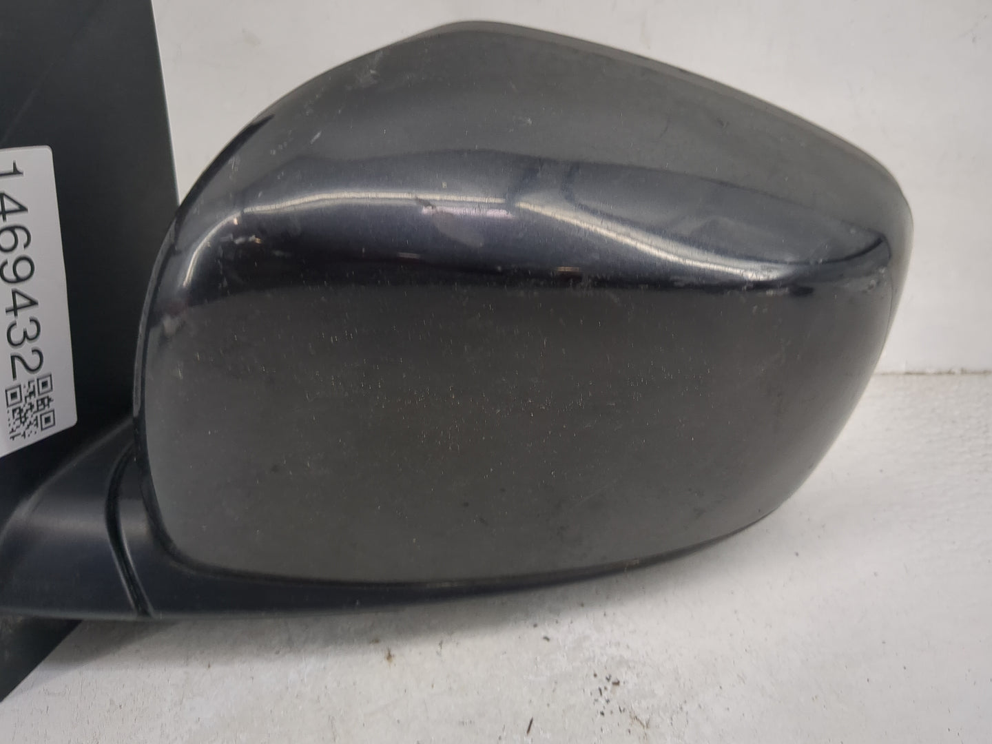 2013 Dodge Caravan Driver Side View Mirror - Left Door Mirror OEM Used - Oemusedautoparts1.com