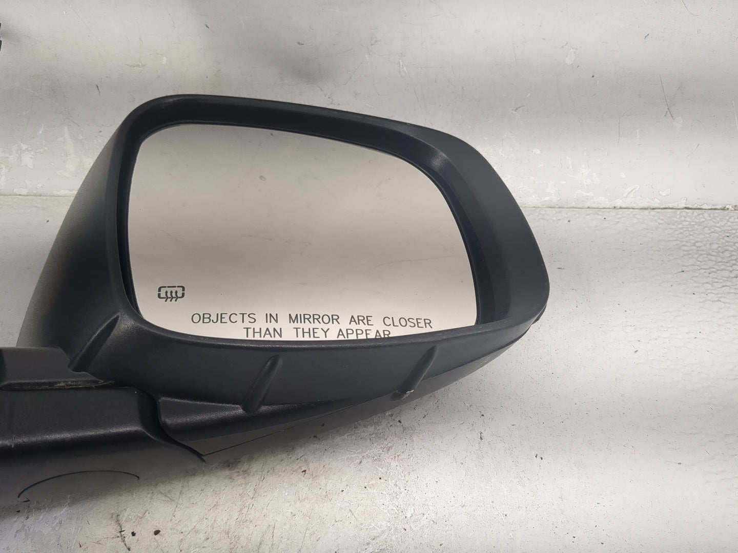 2013 Dodge Caravan Passenger Side View Mirror - Right Door Mirror OEM Used - Oemusedautoparts1.com