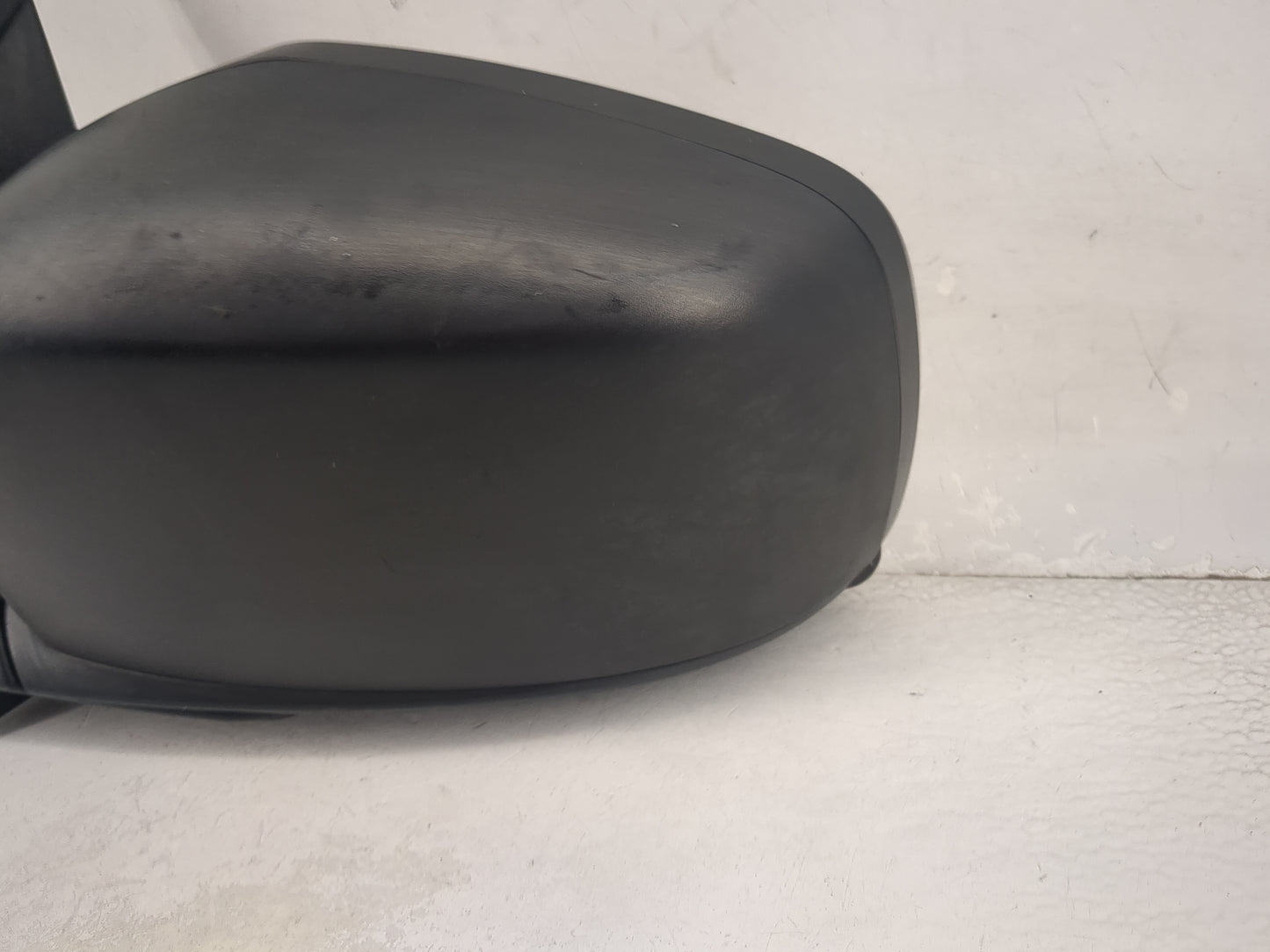 2013 Dodge Caravan Driver Side View Mirror - Left Door Mirror OEM Used - Oemusedautoparts1.com