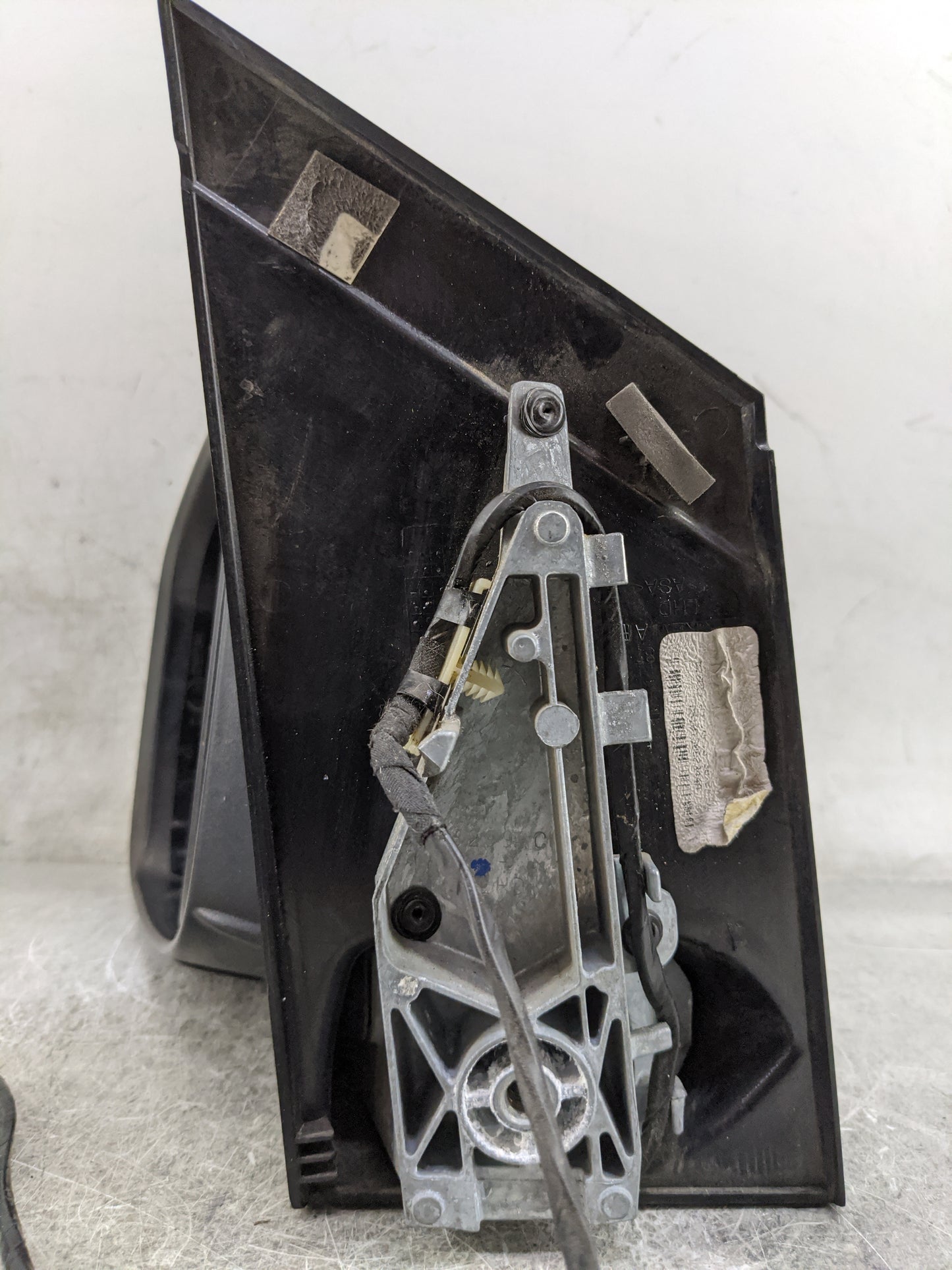 2013 Dodge Caravan Driver Side View Mirror - Left Door Mirror OEM Used - Oemusedautoparts1.com