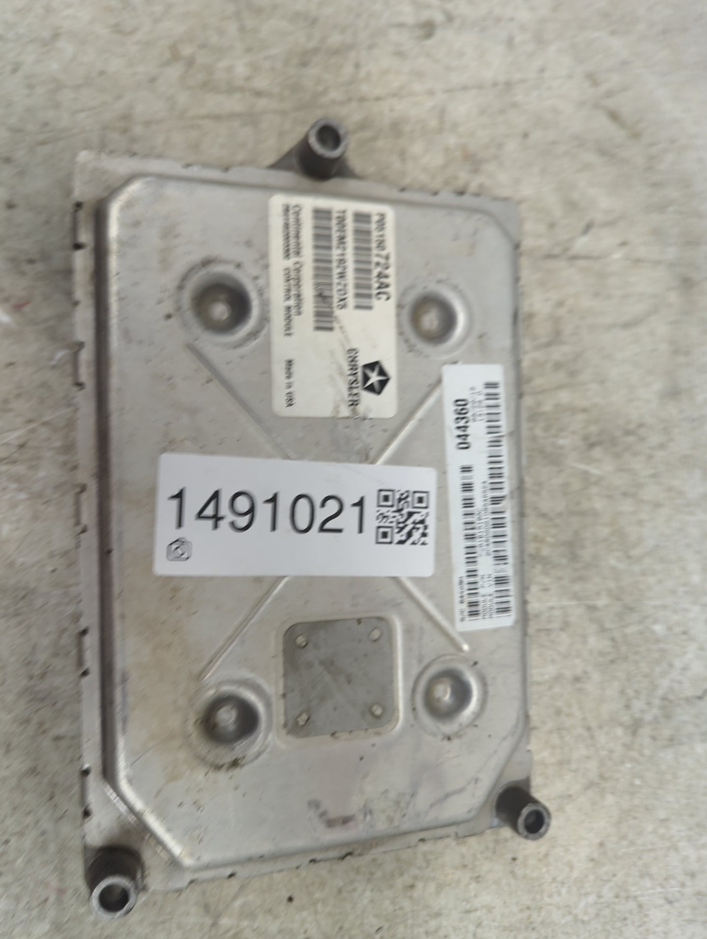 2013 Dodge Caravan PCM Engine Control Computer ECU ECM PCU OEM P/N:P05150724AC T00EM2192WZDX5 Fits OEM Used Auto Parts - Oem