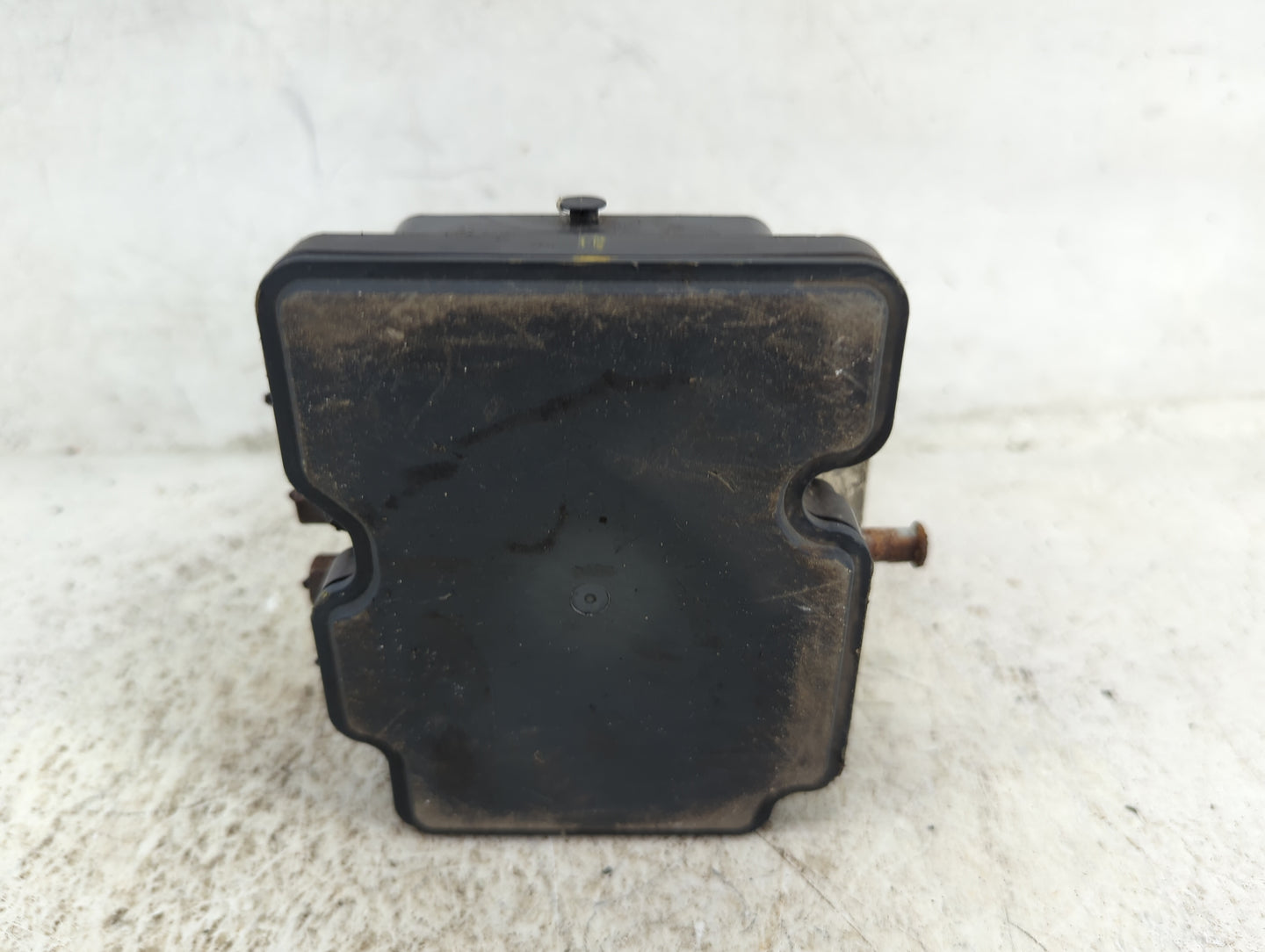 2013 Dodge Caravan ABS Pump Control Module Replacement P/N:P68183803AA Fits OEM Used Auto Parts - Oemusedautoparts1.com