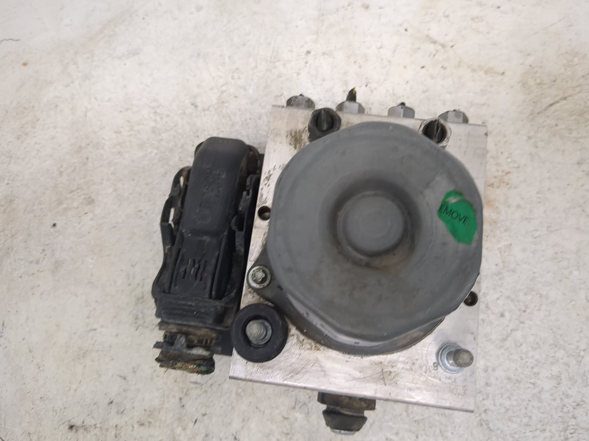 2013 Dodge Caravan Anti-Lock Brake ABS Pump Module Actuator OEM P/N:P68183803AB 68183803AB Fits OEM Used Auto Parts - Oemuse