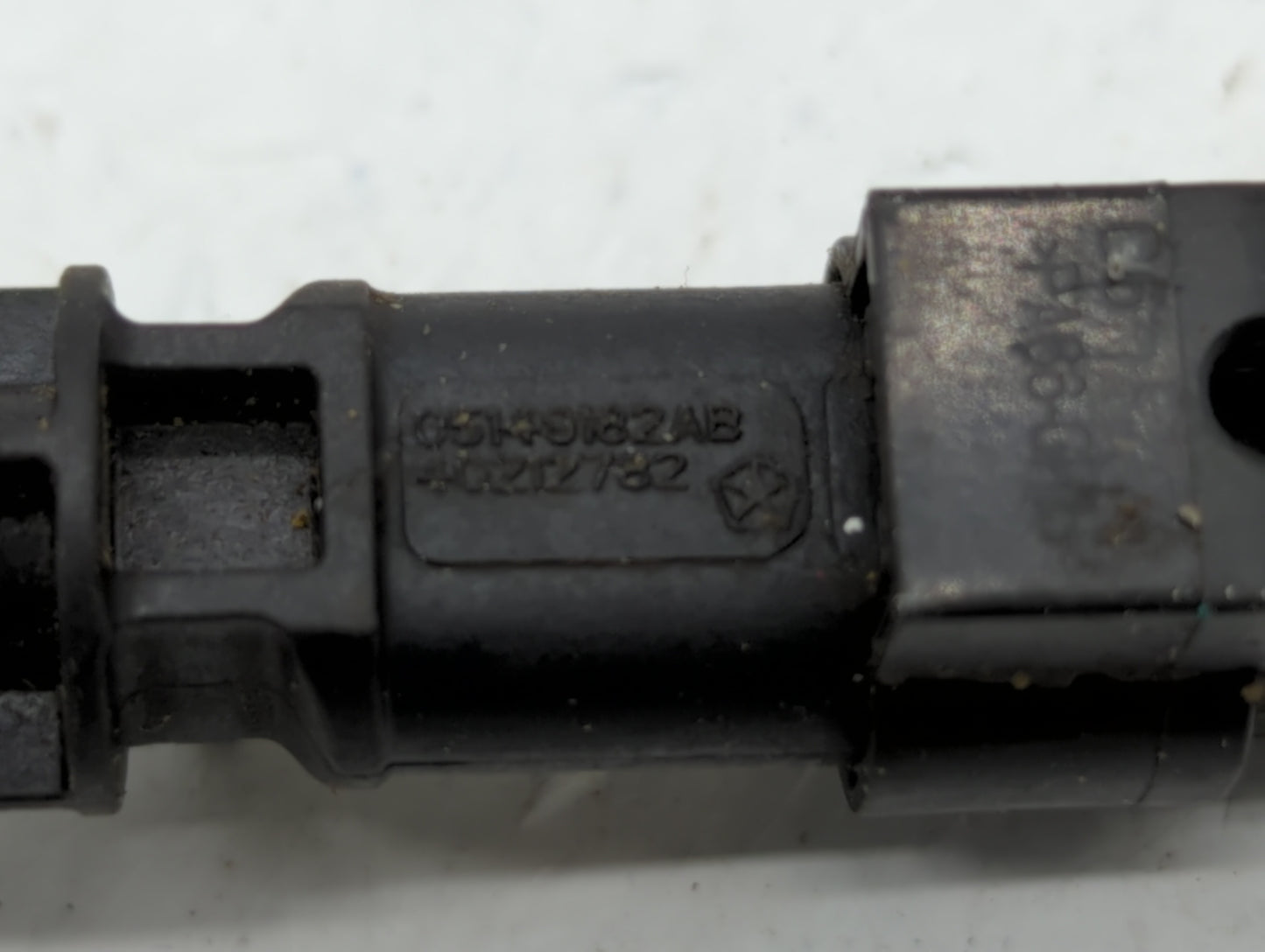 2013 Dodge Caravan Mass Air Flow Meter Maf - Oemusedautoparts1.com