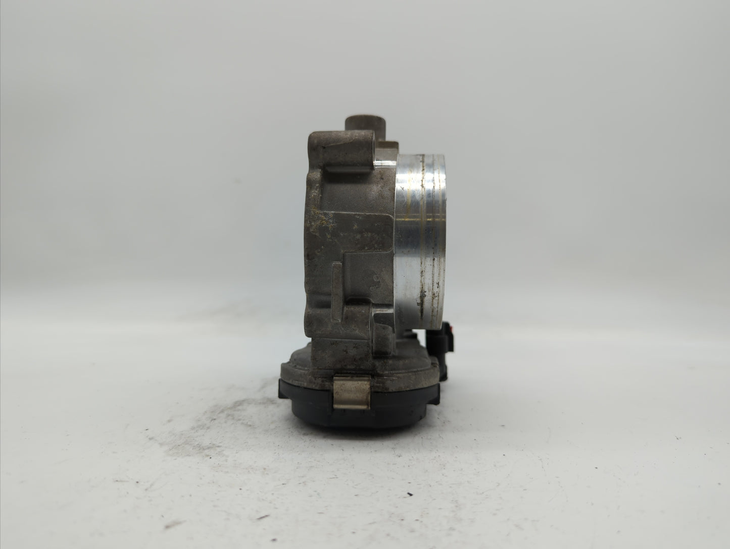 2013 Dodge Caravan Throttle Body P/N:05184349AF 05184349AD, 05184349AB Fits Fits 2011 2012 2014 2015 2016 2017 2018 2019 OEM