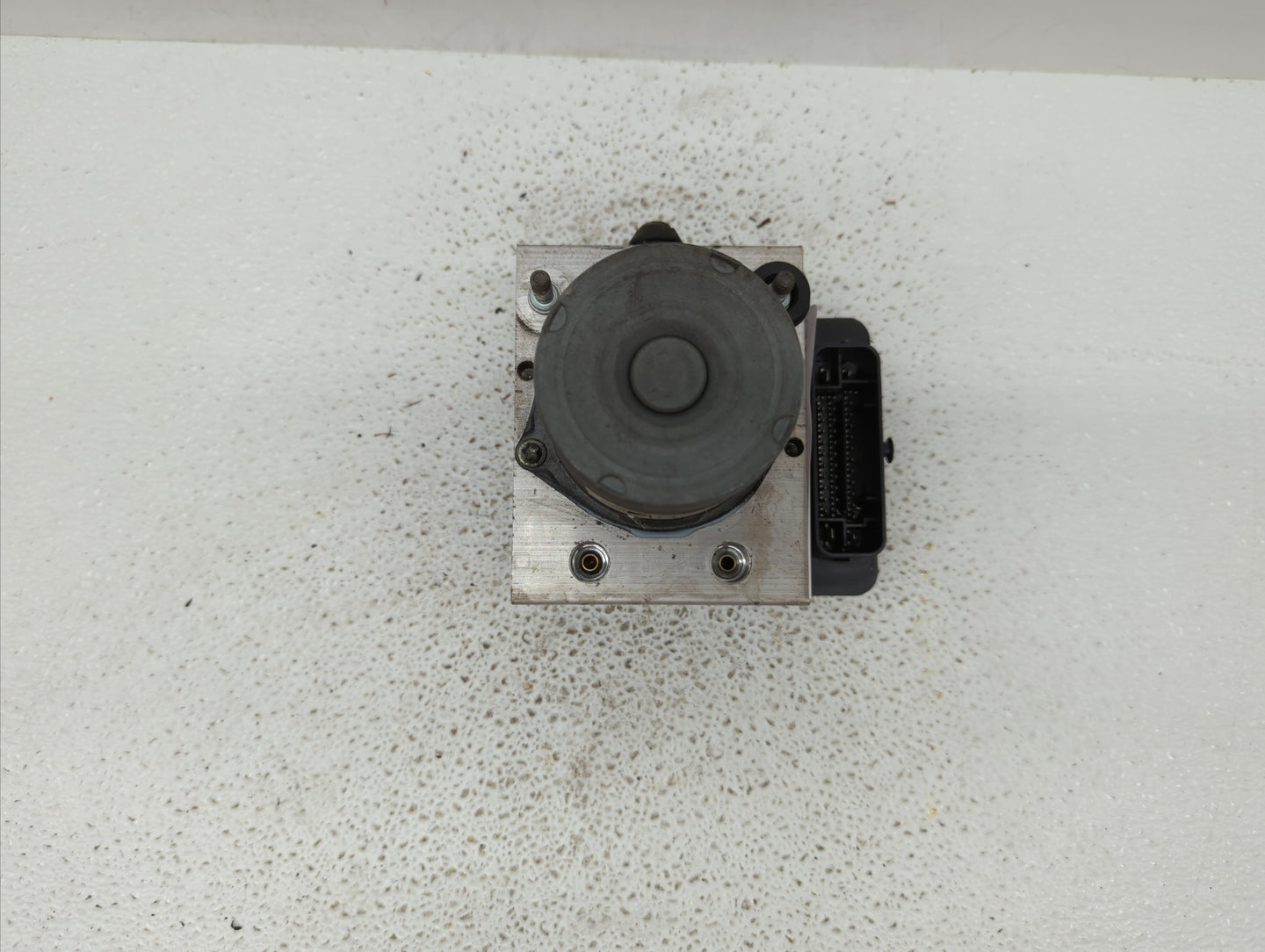 2013 Dodge Caravan ABS Pump Control Module Replacement P/N:P68183803AA P68183803AC, 2265106455, P68183803AB, 68183803AA Fits