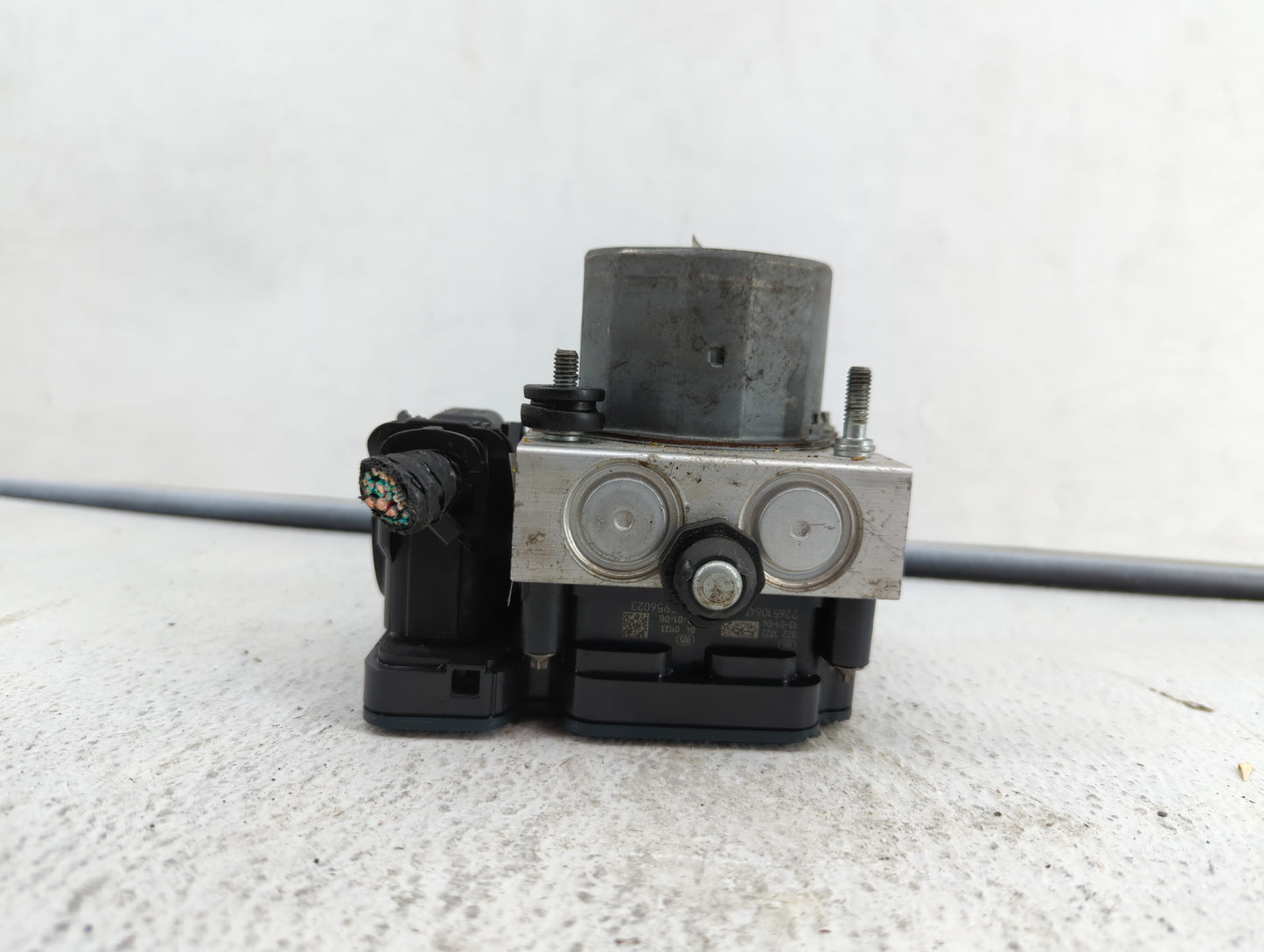 2013 Dodge Caravan ABS Pump Control Module Replacement P/N:P68183803AA P68183803AC, 2265106455, P68183803AB, 68183803AA Fits