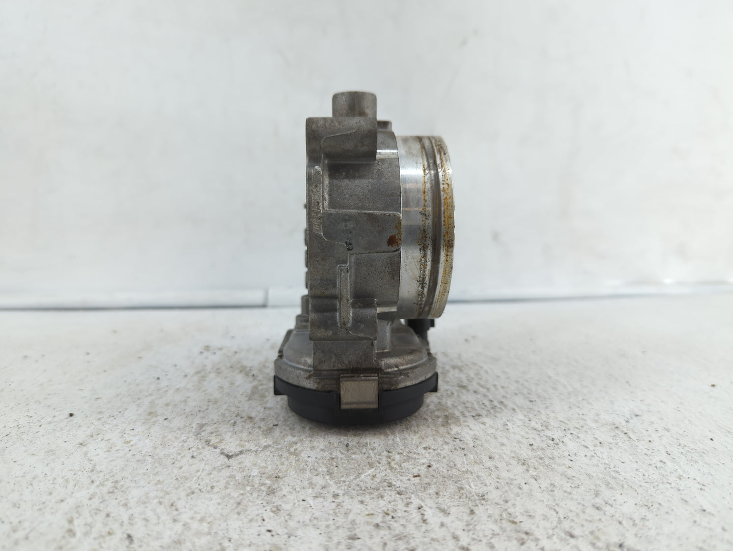 2013 Dodge Caravan Throttle Body P/N:05184349AC 05184349AE, 05184349AF Fits Fits 2011 2012 2014 2015 2016 2017 2018 2019 OEM