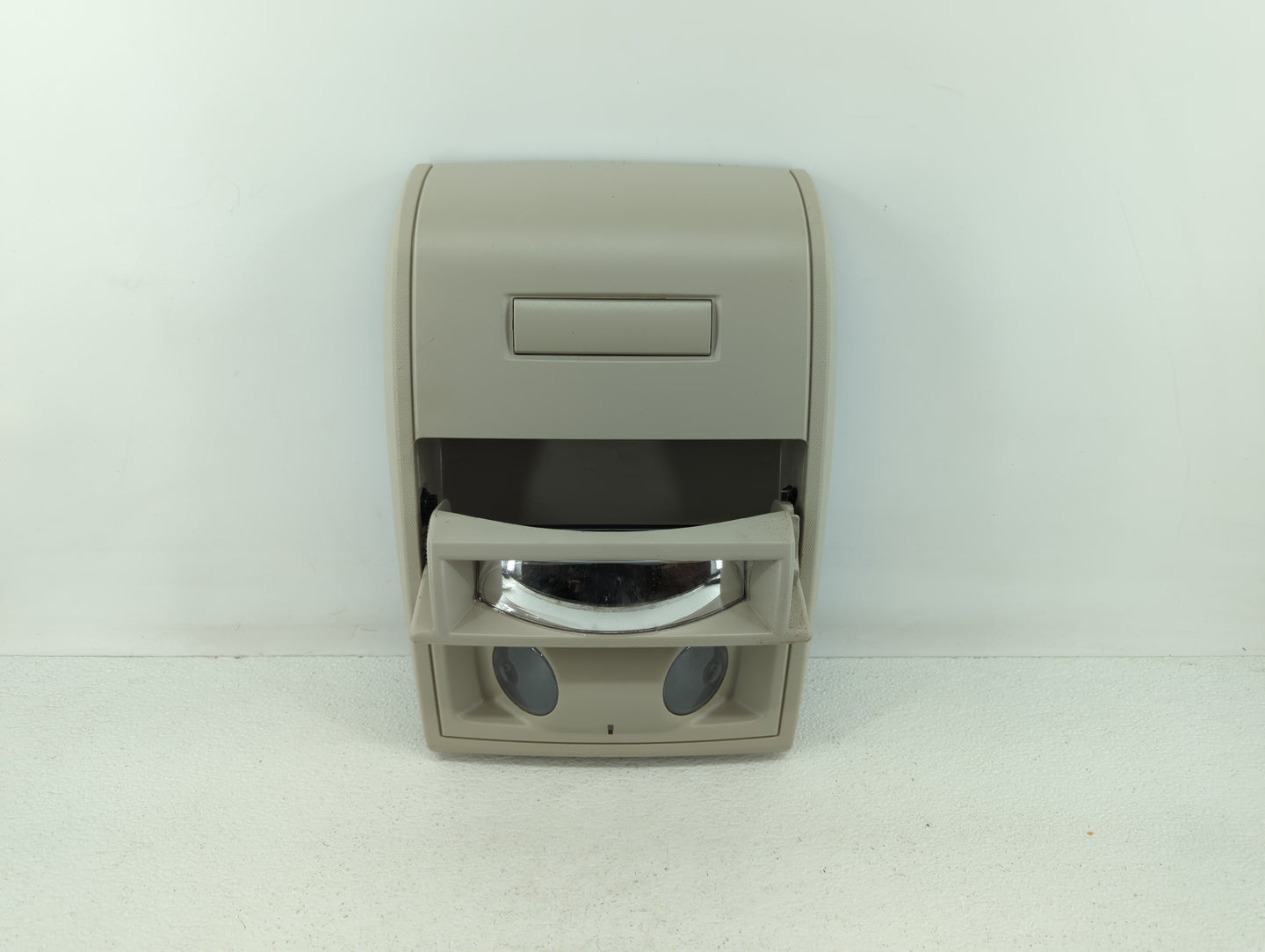 Dodge Caravan Overhead Roof Console Interior Dome Light Beige Gray - Oemusedautoparts1.com