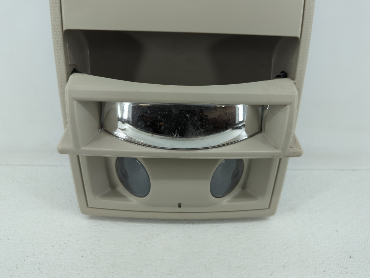 Dodge Caravan Overhead Roof Console Interior Dome Light Beige Gray - Oemusedautoparts1.com